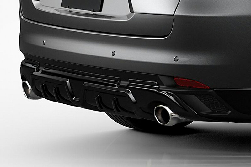 車メーカーMAZDAマツダ車種CX-8型式KG2P年式R4.12～R6.1 (2022/12～2024/01)車台番号450001～品番KGA1 V4 930品名リアアンダースポイラー仕様塗装済参考作業時間0.9h納期についてメーカー在庫があれば3～4営業日、欠品時は1ヶ月～お時間がかかります。お急ぎの場合はご注文前に必ず在庫確認をお願い致します。※納期が遅い等によるキャンセルは一切お受けできません。注意事項※こちらの商品は、個人宅とマツダディーラー様への発送が出来ません。それ以外のカーショップ様を送付先にご指定下さい。※お客様の見落としや確認ミスでのキャンセル・交換・返品は一切お受けできません。※商品画像は代表車種の物です。車種毎に形状は異なります。※適合情報は随時更新しておりますが、告知なくメーカー側にて更新される場合がございますので、必ずご注文前にメーカー適合表にて最新の適合表をご確認頂ますようお願い致します。Auto Exe オートエグゼ MAZDA マツダ エアロ リアスポイラーKG-07 走りの躍動へ。精悍な風貌へ。ザ・スポーツリムジン、KG-07。 3列シートを擁した広々とした室内空間はそのままに、CX-8をさらなる安定感とキレのある操縦性を兼ね備えた、上質なドライバーズカーへと昇華させるコンプリートチューンが「KG-07」である。フェイスリフト後モデル専用にデザインされたスタイリングキットは、低く構えたウェッジシェイプのフロントアンダースポイラーをはじめ、横基調フィンタイプのフロントグリル、そしてディフューザー形状のリアアンダー＆ルーフスポイラーをラインアップ。各所に艶やかなピアノブラックをあしらい、精悍かつ洗練された印象を与えている。走行性能面では、車高調整式ストリートスポーツサス・キットを軸に、制振ダンパーを備えたモーションコントロールビームや、ジェントルなスポーツサウンドと上質な佇まいが魅力なプレミアテールマフラーなど、スポーツリムジンとしての資質をさらに磨き上げた。ステイタス、フットワーク、ユーティリティ・・・いずれも譲れないユーザーの想いに応えるCX-8の豊かな成熟を、KG-07でぜひ体感して欲しい。 Styling Kit ●写真のタイヤ、ホイール、ステッカーなどは装着例です。