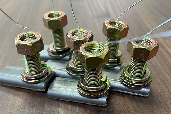 DMD 針金付ボルト M14 6本セット