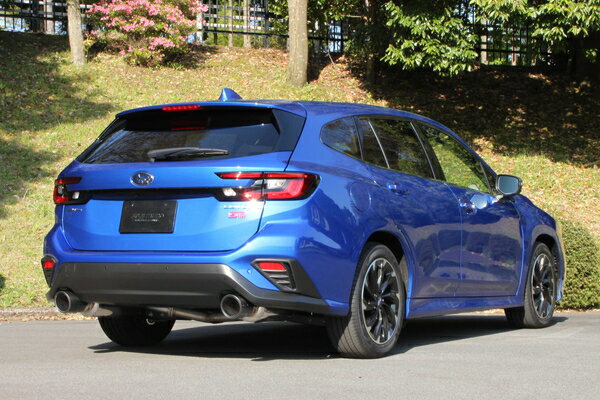 FUJITSUBO フジツボ マフラー A-RM+c レヴォーグ 4BA-VN5 R2.10〜 CB18 1.8 ターボ 4WD ※個人宅発送可 ※沖縄・離島は送料要確認