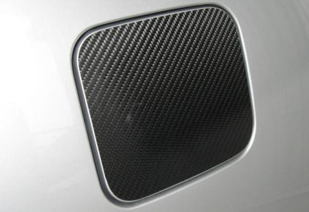 車メーカーTOYOTAトヨタ車種プリウス型式NHW20年式2003/9〜2009/5品番CFT-13品名マジカルカーボン フューエルリッド商品説明フューエルリッド専用のマジカルカーボンです。納期についてこちらの商品は受注生産の為、約1ヶ月前後となります。※納期が遅い等によるキャンセルは一切お受けできません。注意事項※ こちらの商品はメール便の発送が可能です。メール便の場合、紛失・運送事故等の保証がございません。※ お客様の見落としや確認ミスでのキャンセル・交換・返品は一切お受けできません。※ 商品画像は代表車種の物です。車種毎に形状は異なります。※ 適合情報は随時更新しておりますが、告知なくメーカー側にて更新される場合がございますので、必ずご注文前にメーカーホームページにて最新の適合表をご確認頂ますようお願い致します。ハセ・プロ ドレスアップ