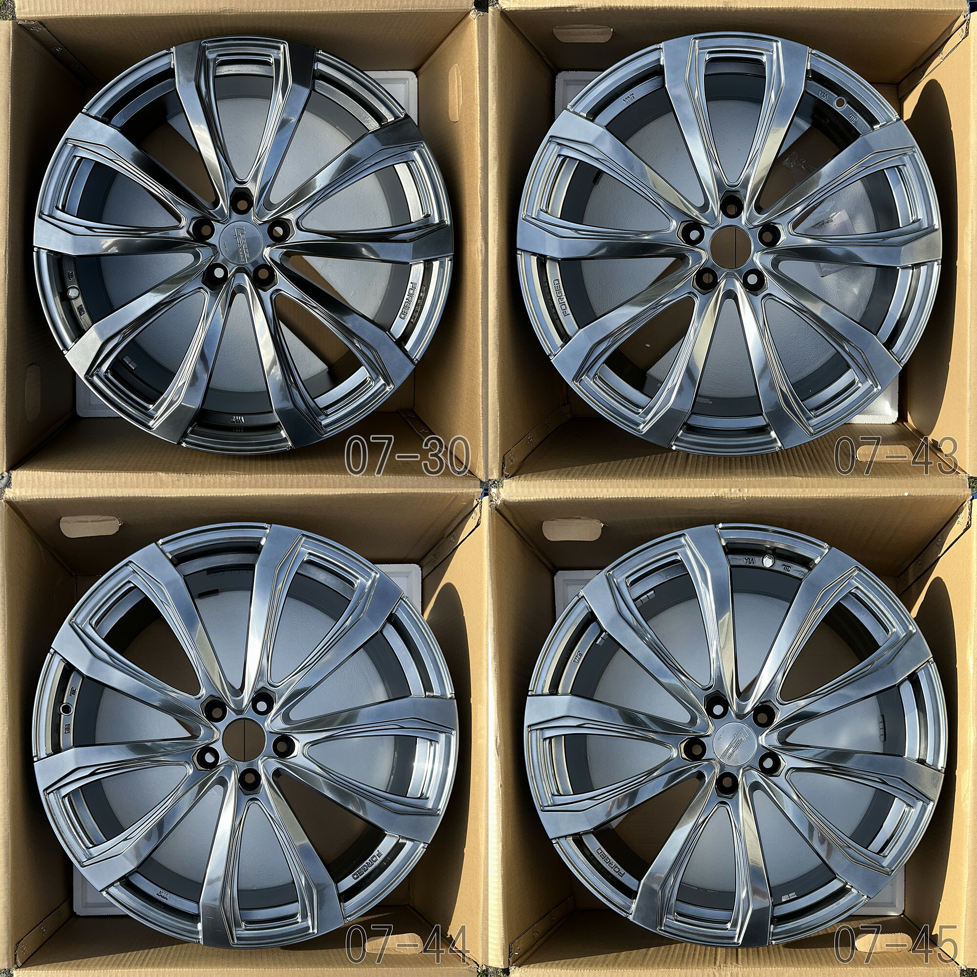 【中古】 シュティッヒ レグザス フォージド FS-01 鍛造アルミホイール4本セット 21x8.0J レクサスRX、クラウン(エステート スポーツ クロスオーバー)