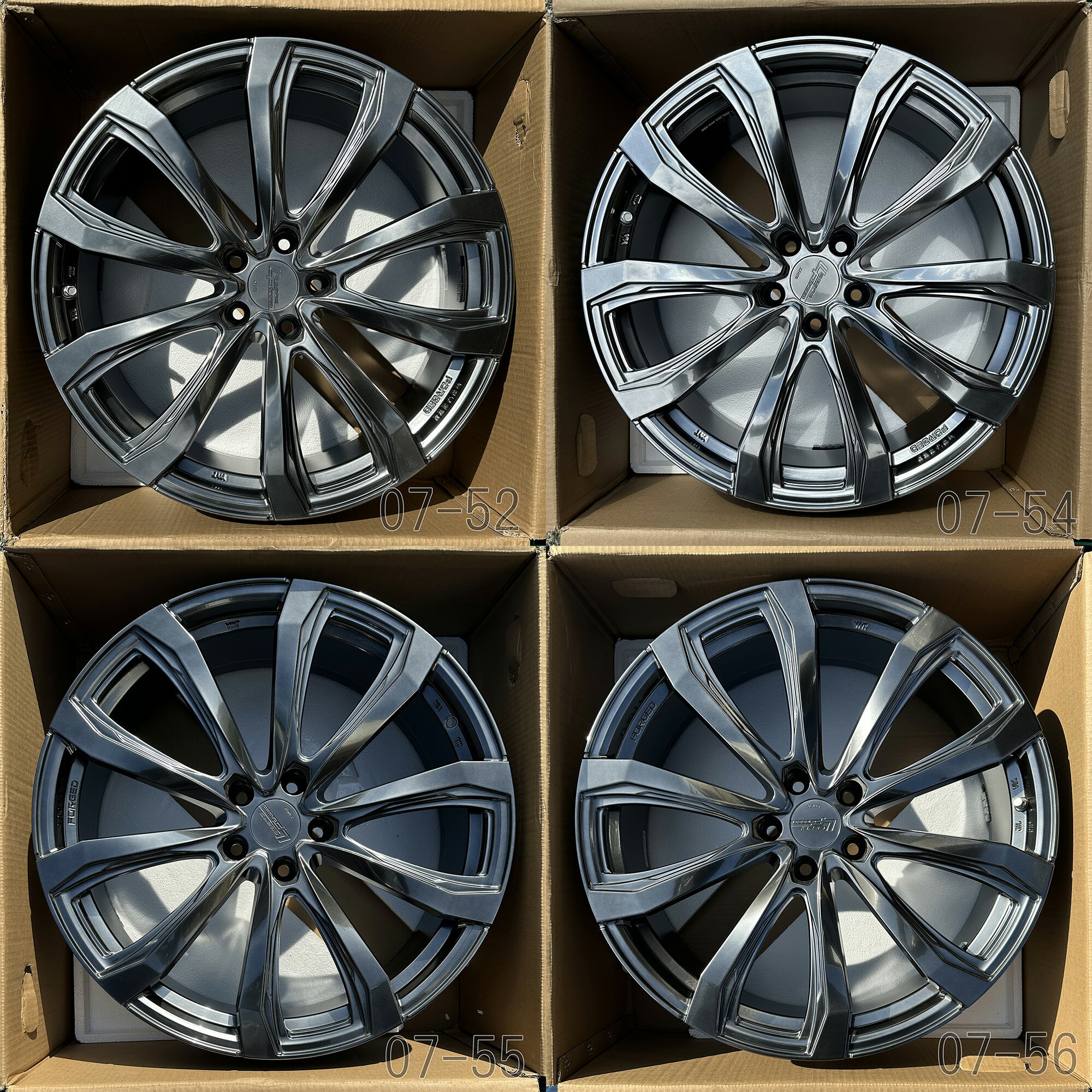 【中古】 シュティッヒ レグザス フォージド FS-01 鍛造アルミホイール4本セット 21x8.0J レクサスRX、クラウン(エステート スポーツ クロスオーバー)