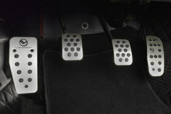 I.L.モータースポーツ ペダルセット アルミ ユーノスロードスター NA6CE NA8C