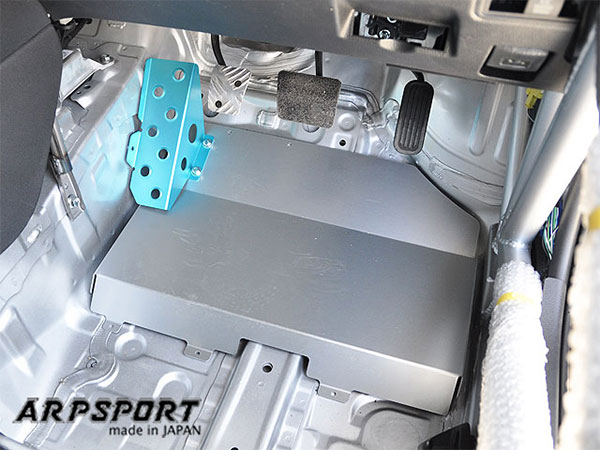 LAILE レイル ヒールプレート&フットレストセット GRヤリス GXPA16 R2.9〜