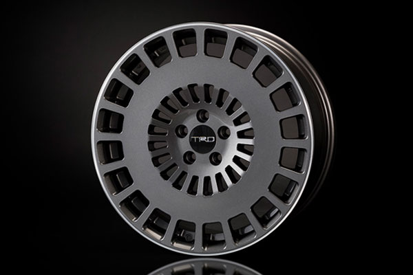 楽天市場】TRD プリウス（タイヤ・ホイール｜車用品）：車用品・バイク 