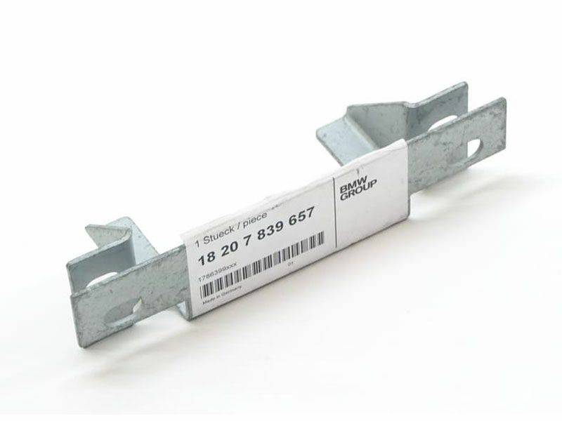 【BMW純正】M3(E36・E46・E90)用 エキゾーストマウンティングブラケット 18207839657