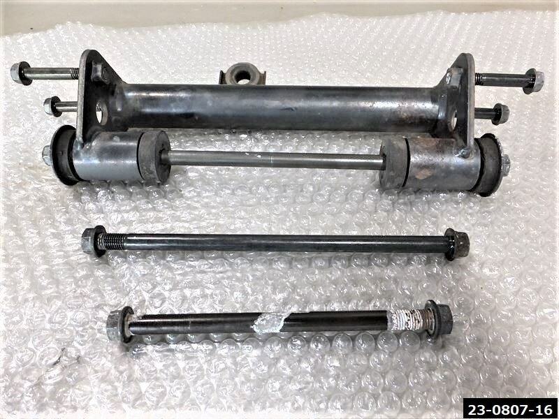 KAWASAKI KAWASAKI バルカン400 エンジンマウントSet VN400A アメリカン カワサキ バルカン400 クラシック(23-0807-16...