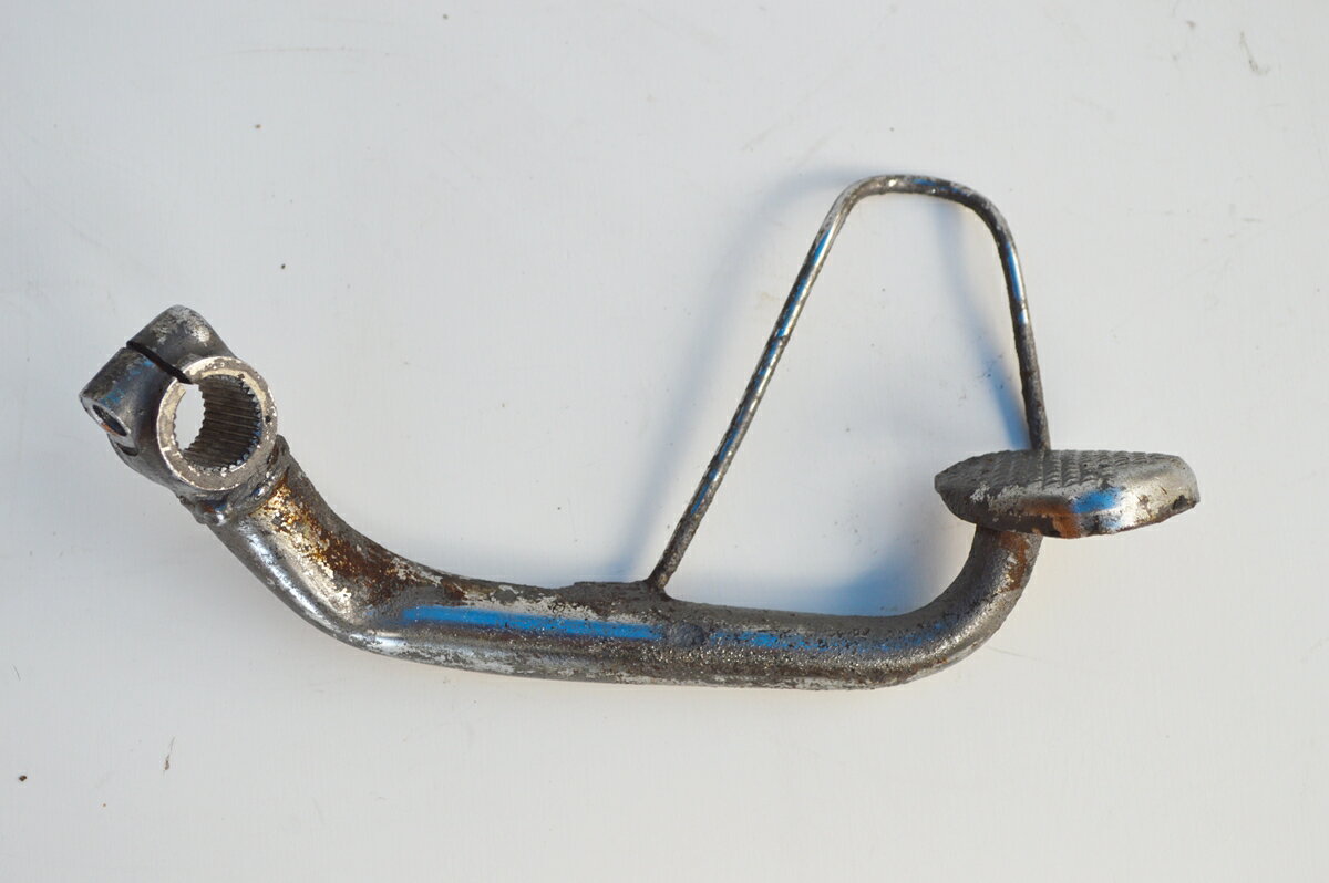 HONDA ホンダ CB400F リアブレーキペダル 中古品 当時物 (HONDA・CB400F・ヨンフォア・CB350F) CB400F【中古】