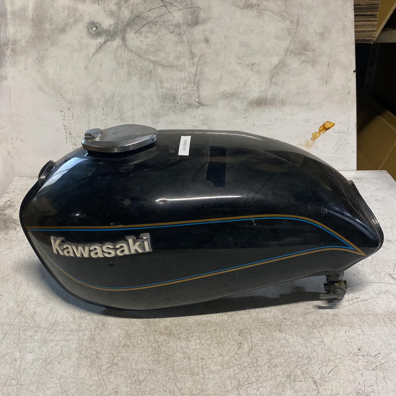 KAWASAKI KZ1000LTD ガソリンタンク カワサキ