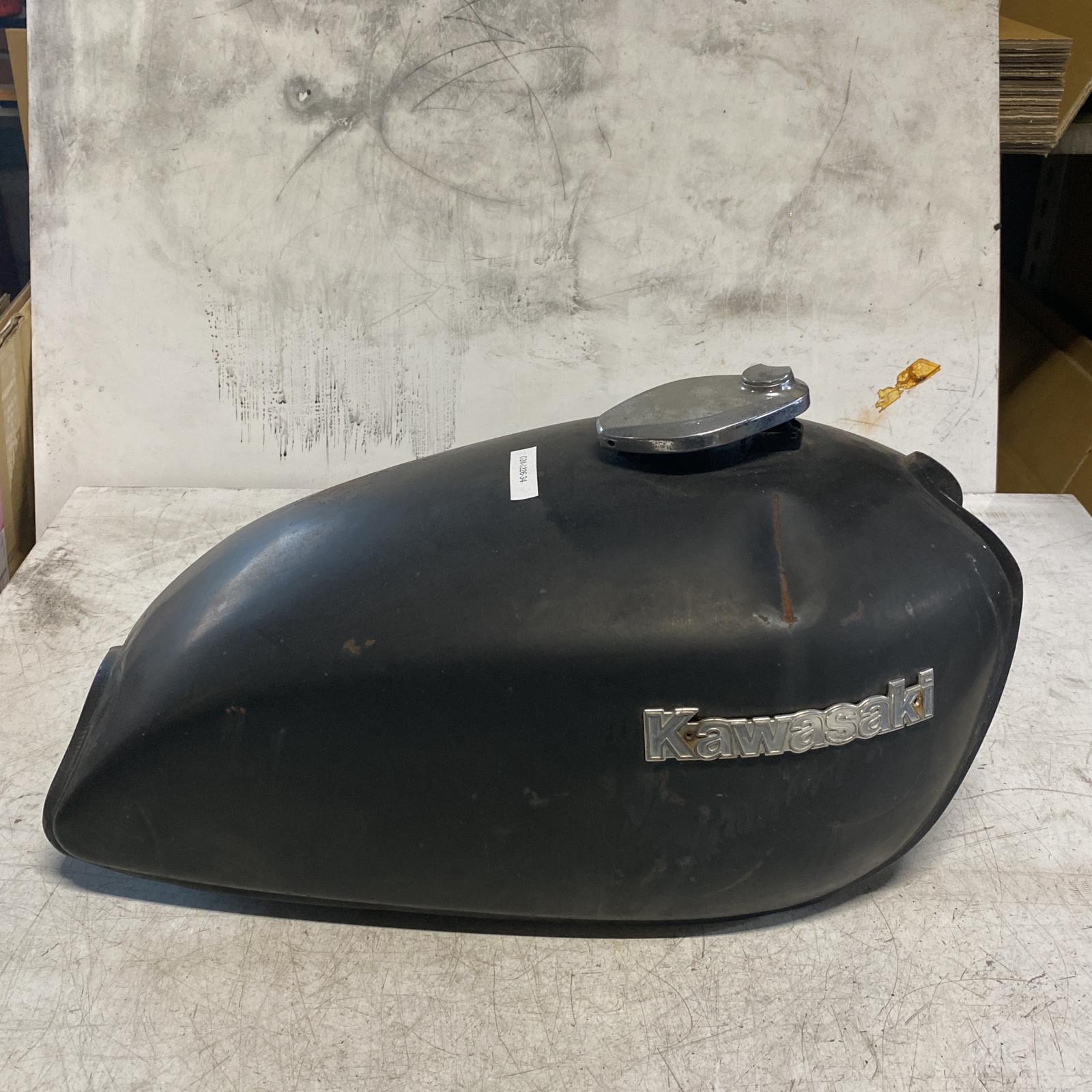 KAWASAKI KZ1000LTD ガソリンタンク カワサキ
