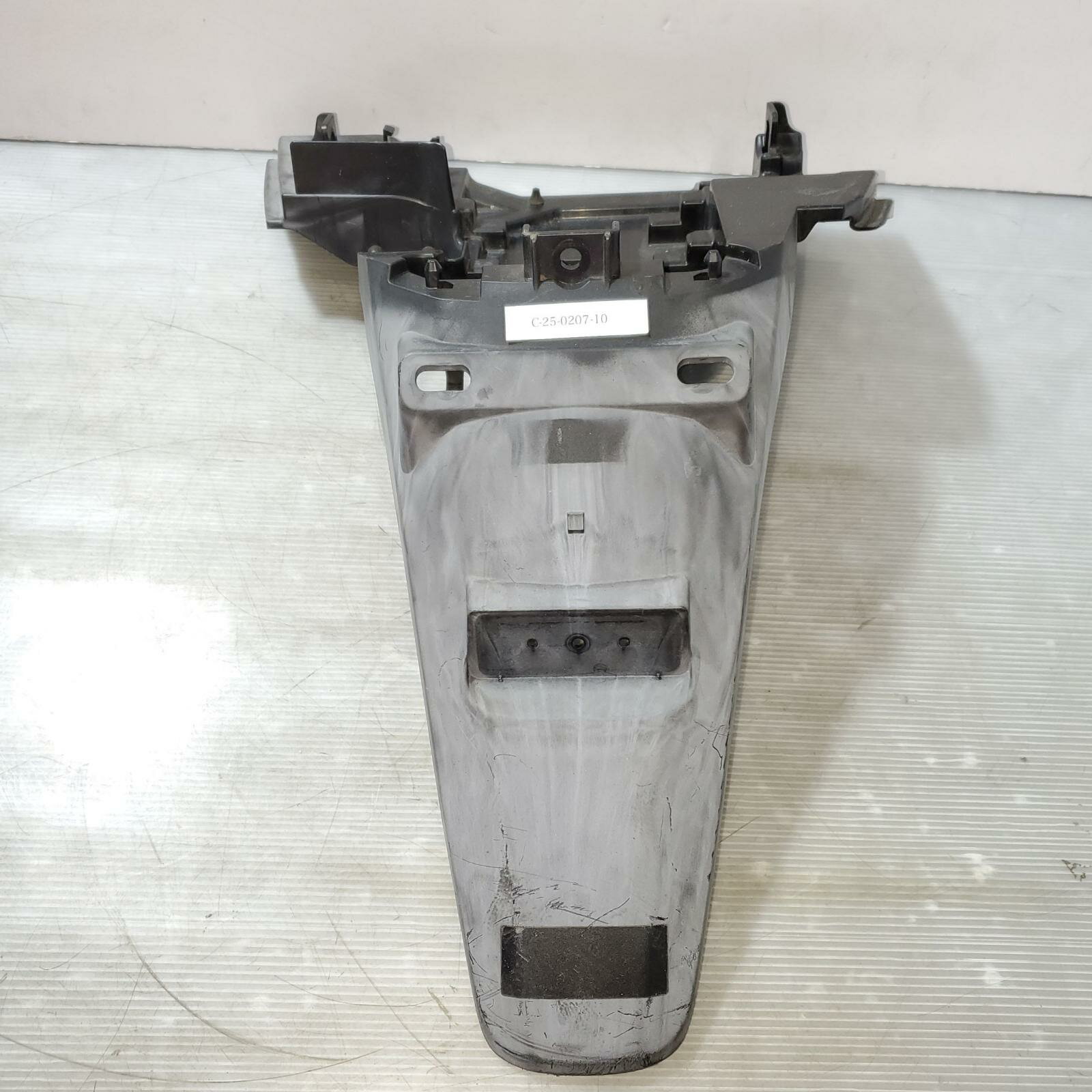HONDA タクト50 AF79 リアフェンダー　Tact ホンダ