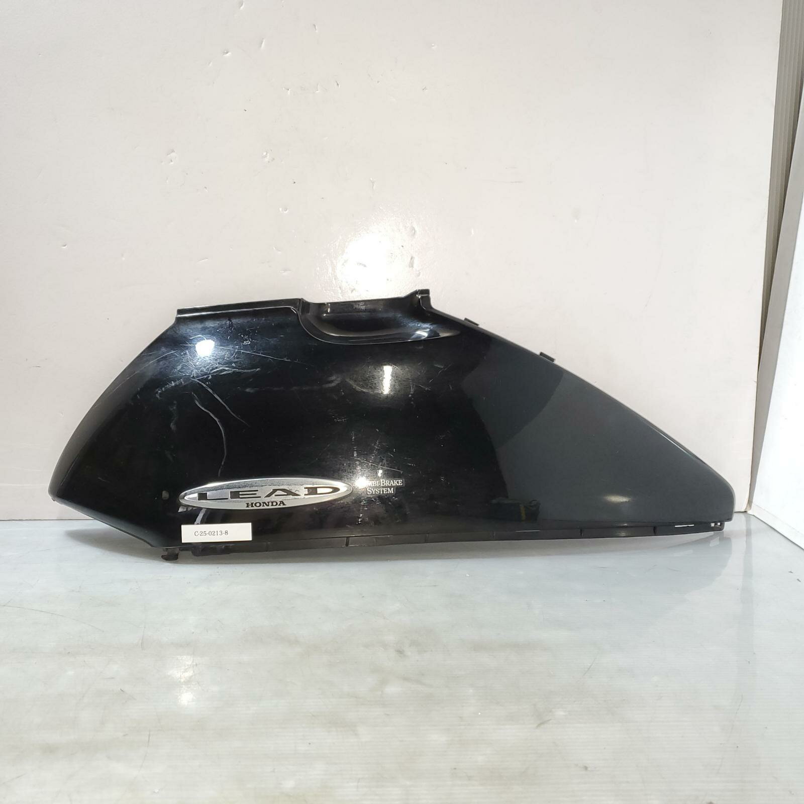 HONDA リード50 AF48 サイドカバー左 Lead50 ホンダ