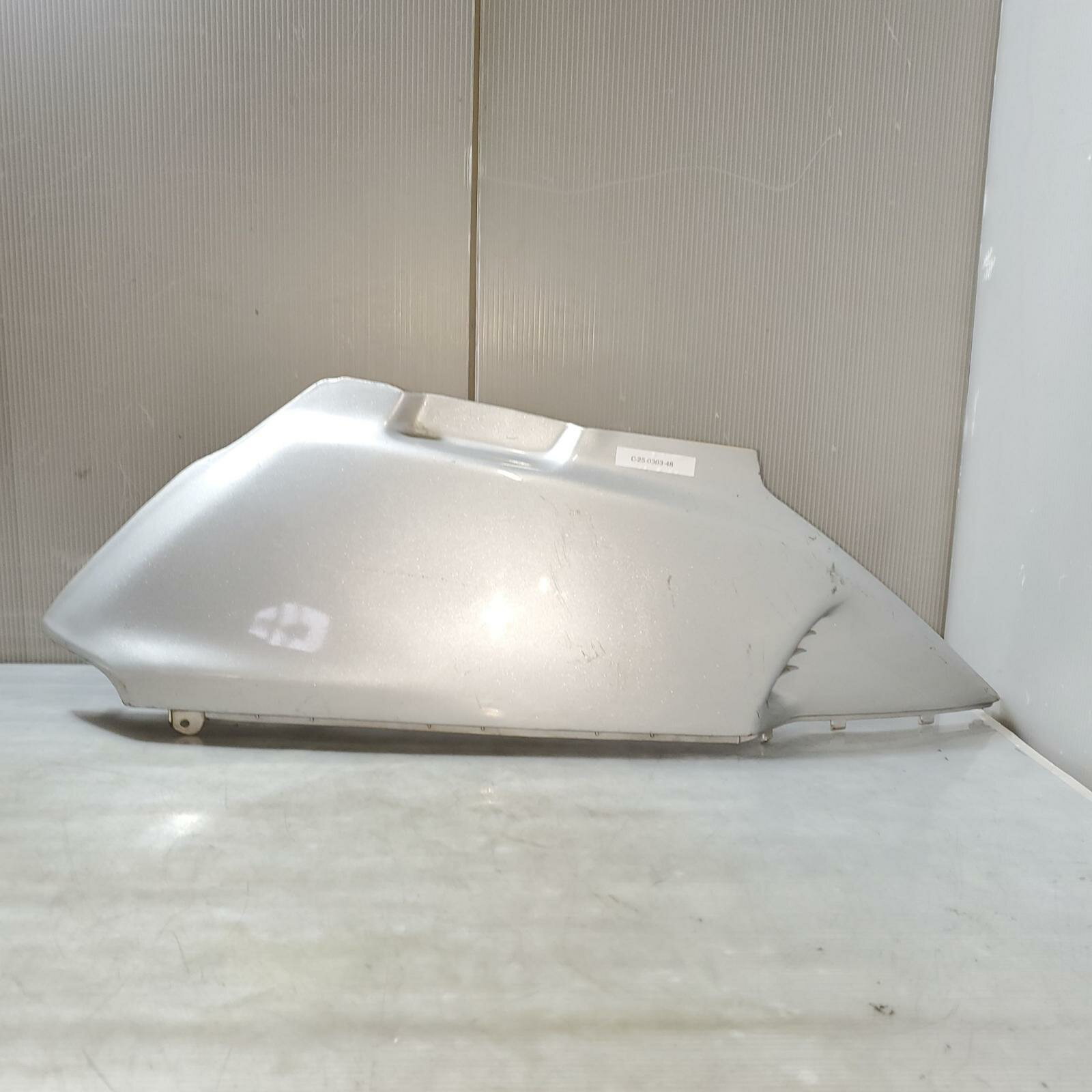 HONDA リード50 AF20 サイドカバー右 LEAD ホンダ
