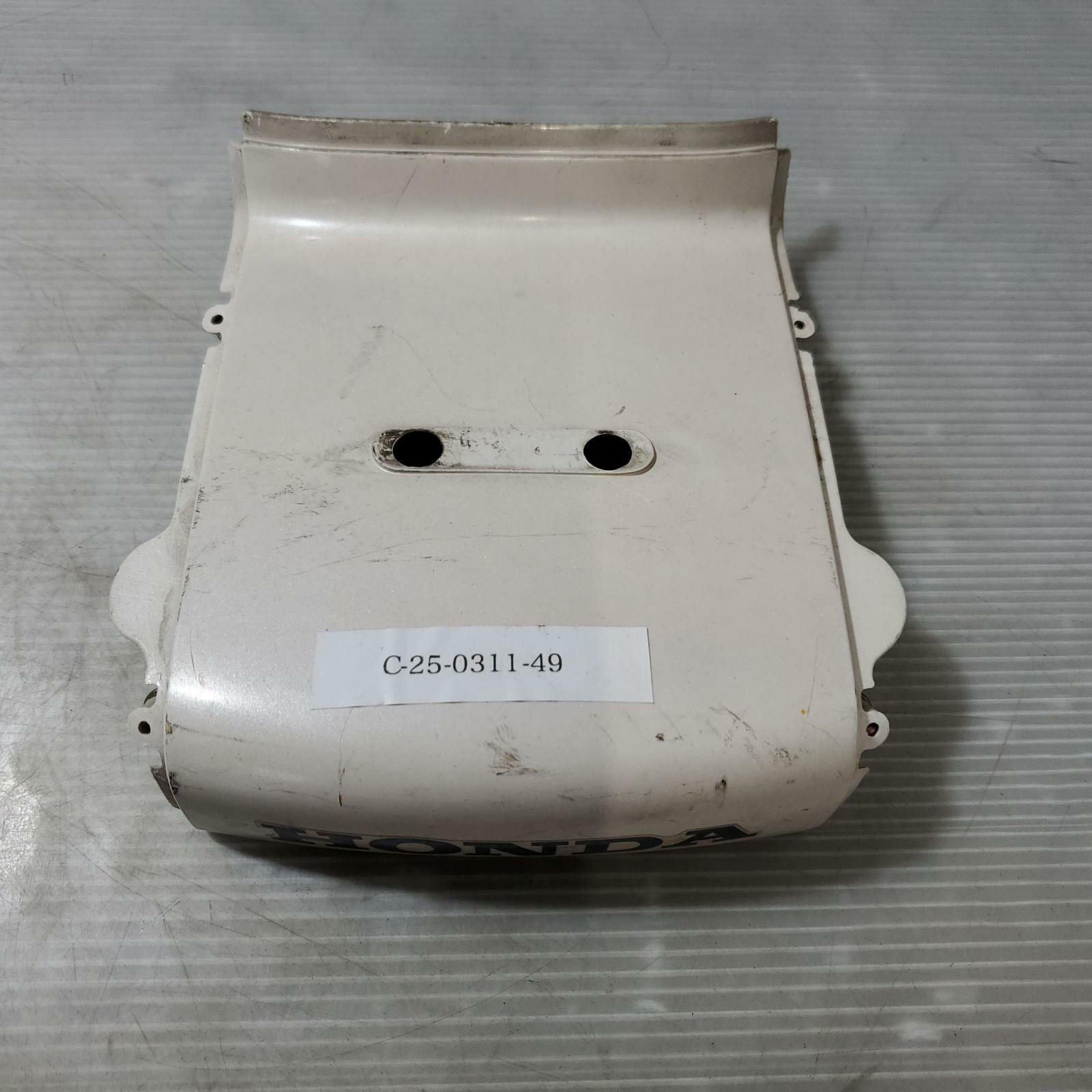 HONDA スペイシー125 JF04 ボディーセンターカバー SPACY ホンダ