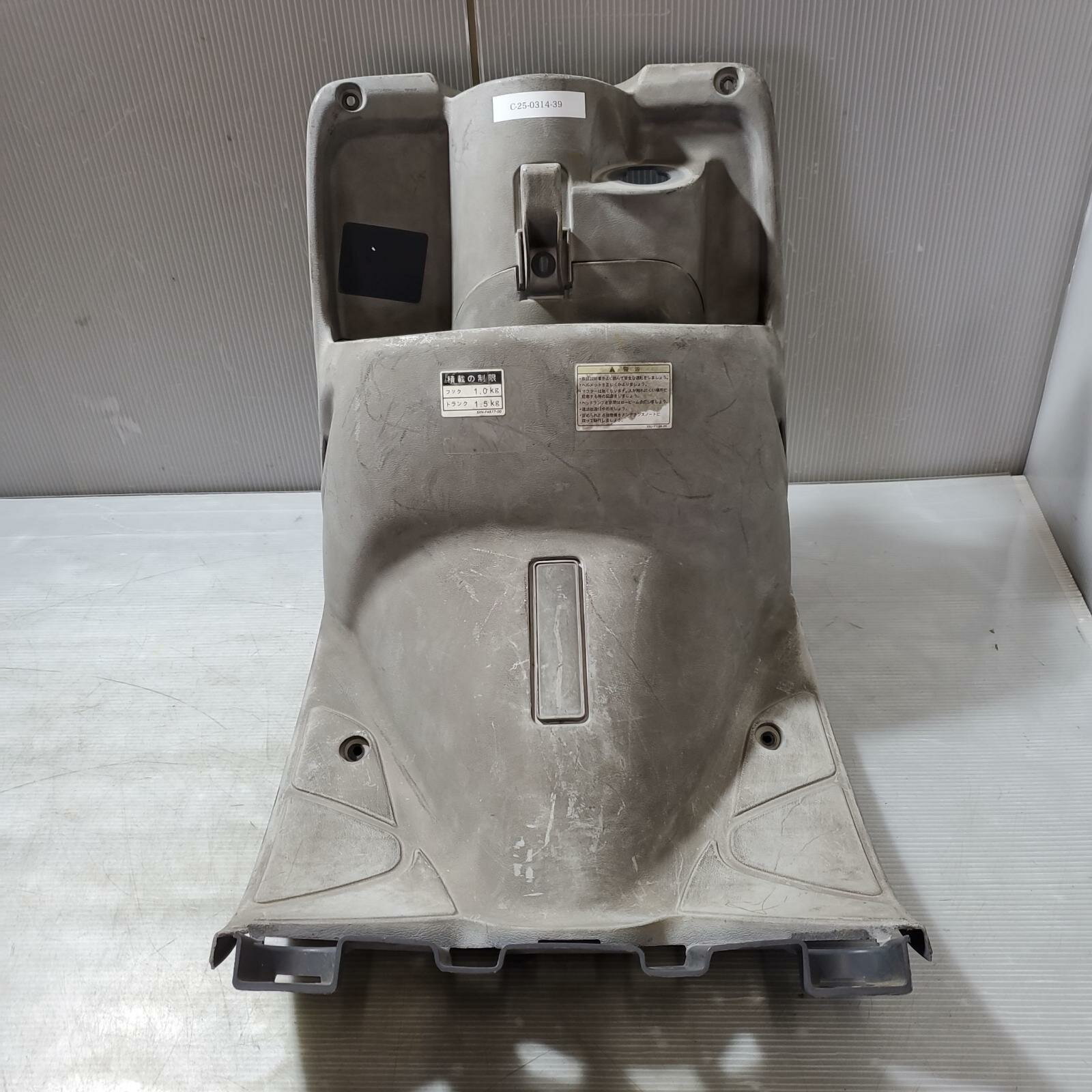 YAMAHA ジョグ50 SA24J フロントインナーカバー　JOG ヤマハ