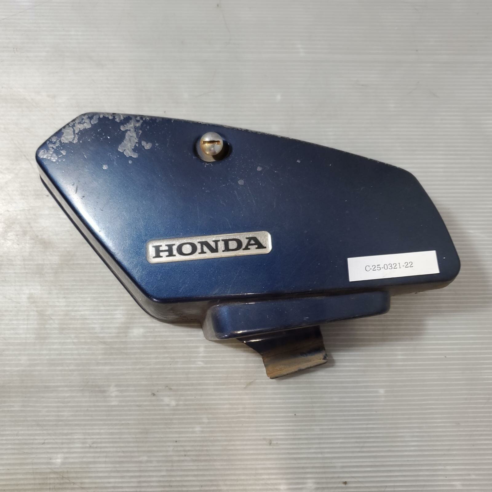 HONDA スーパーカブ50 カスタム C50 サイドカバー 右　Custom ホンダ