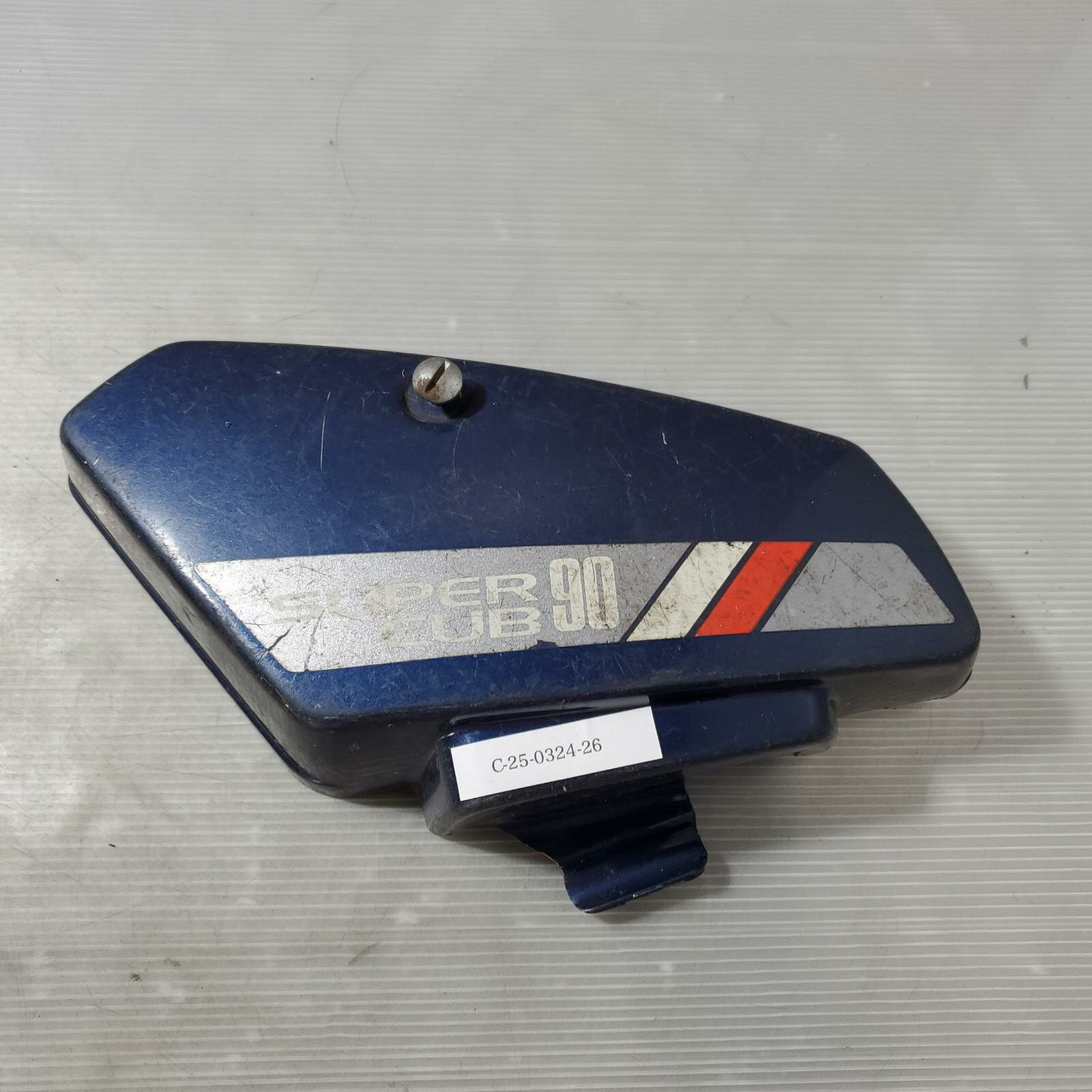 HONDA スーパーカブ90 カスタム HA02 サイドカバー 右 Custom ホンダ