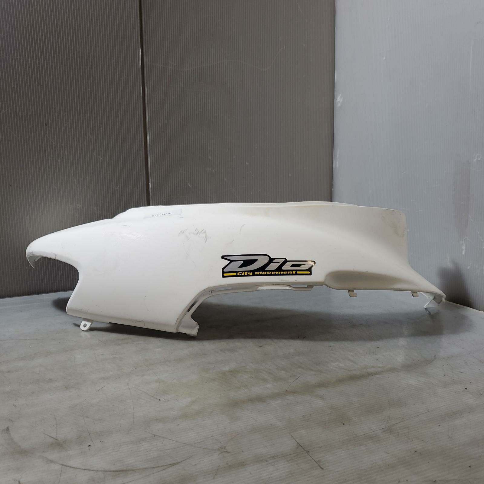 HONDA ディオ50 AF34 ボディーカバー 右 Dio ホンダ