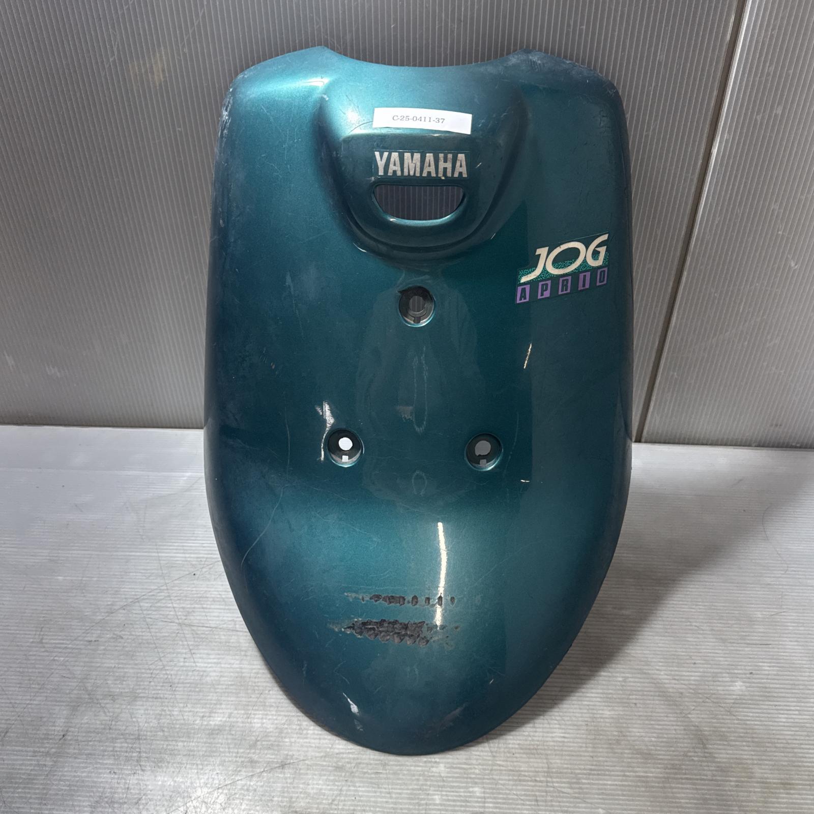 YAMAHA アプリオ50 4JP フロントカバー　APRIO ヤマハ