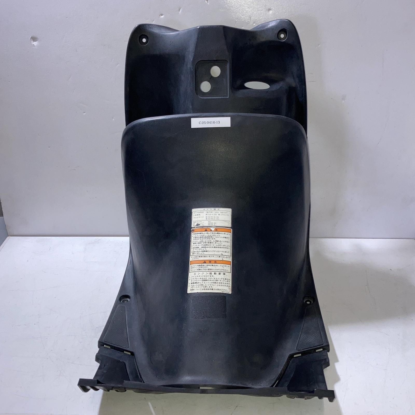 SUZUKI アドレスV50 CA42A フロントインナーカバー　ADDRESS スズキ