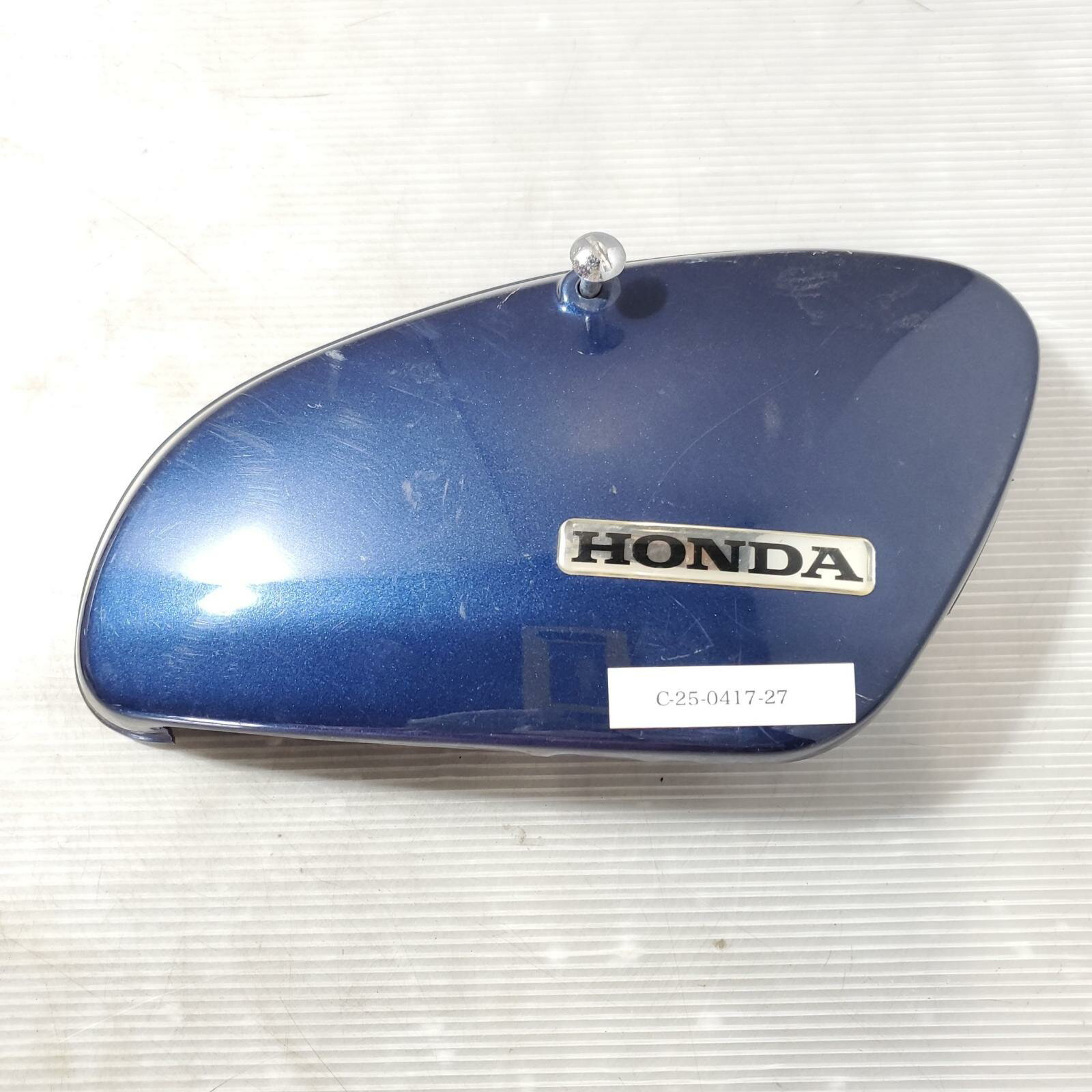 HONDA スーパーカブ50 AA01 サイドカバー 左 CUB ホンダ