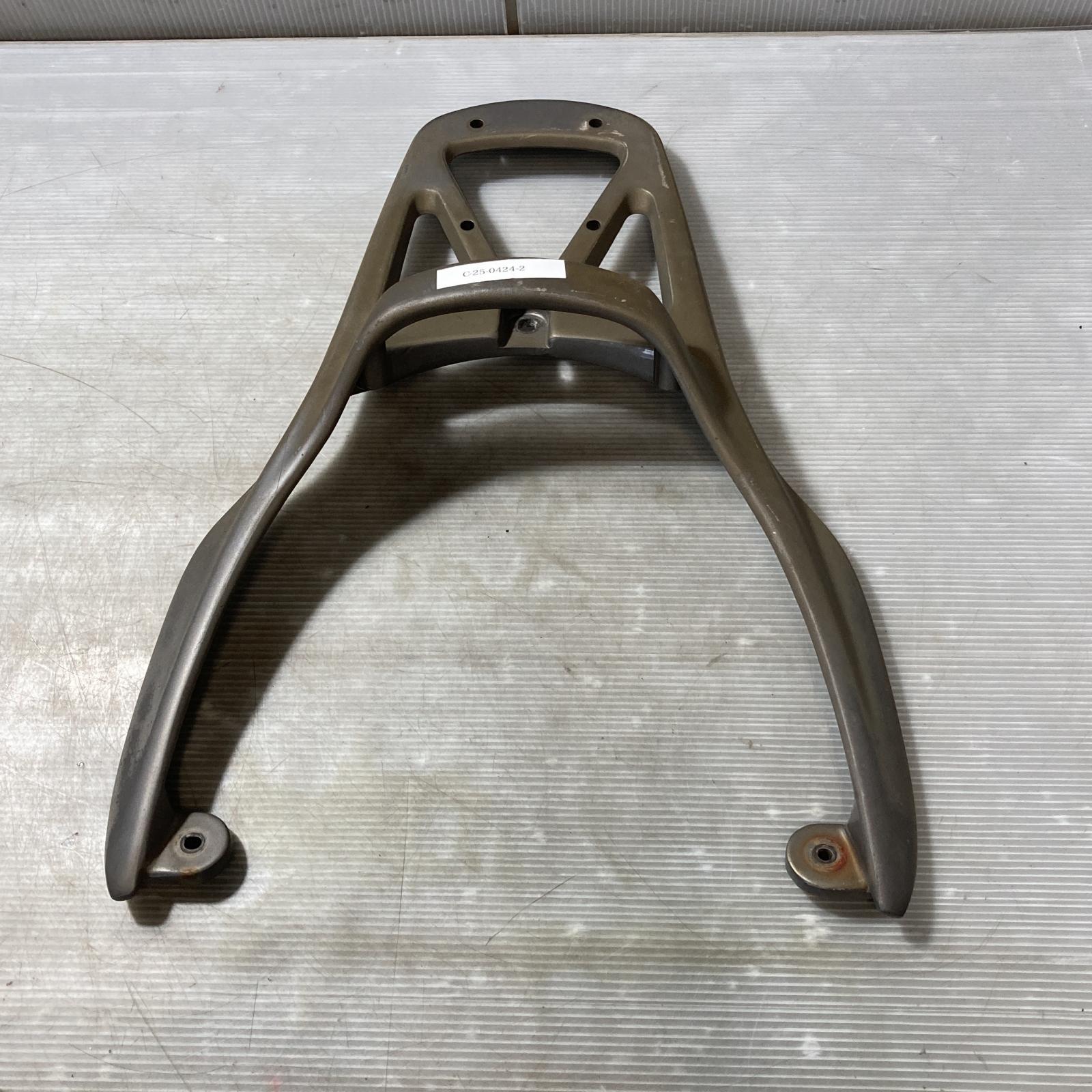 YAMAHA アクシス100 SB01J リア キャリア　AXIS ヤマハ