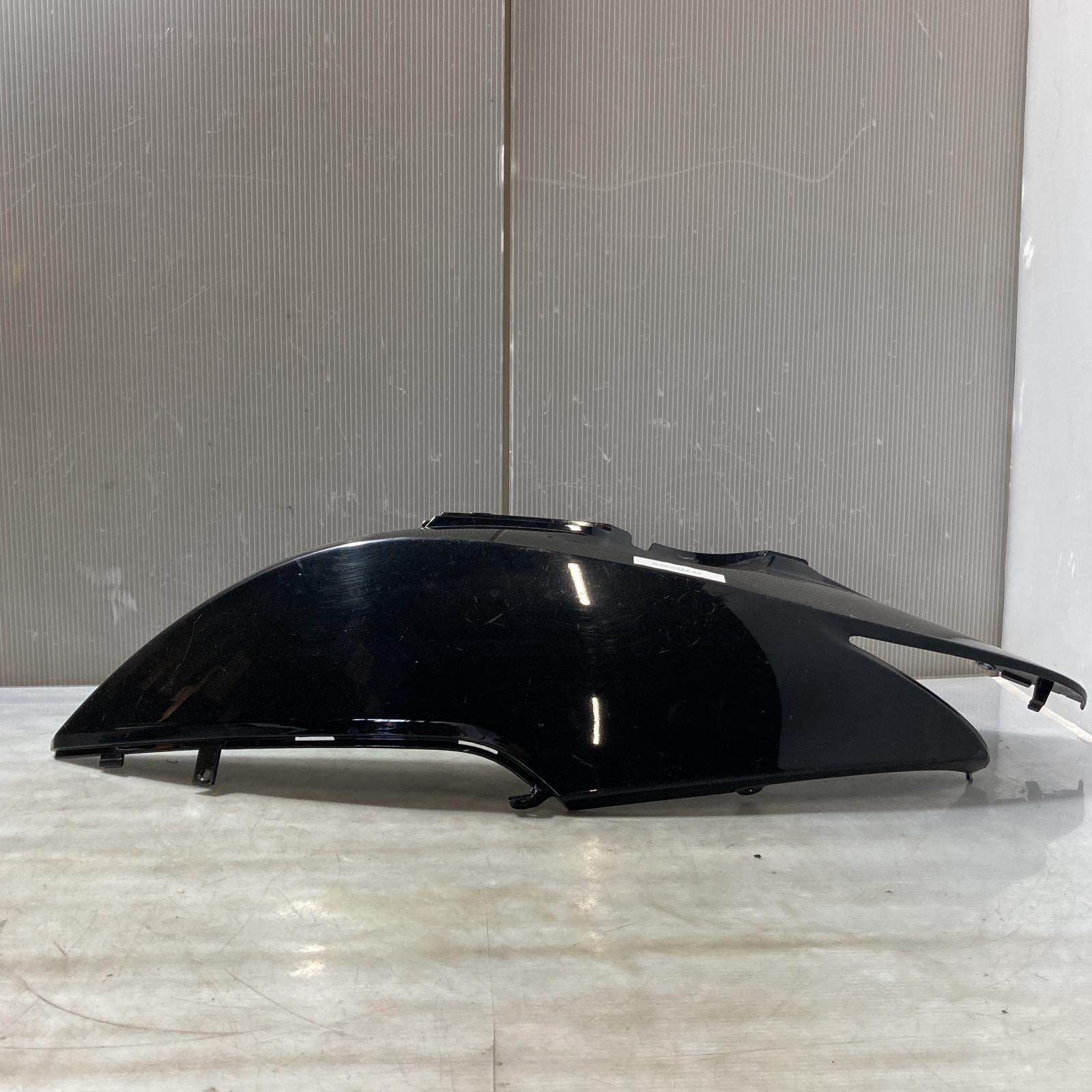 HONDA ディオ50 AF62 ボディーカバー 左　Dio ホンダ
