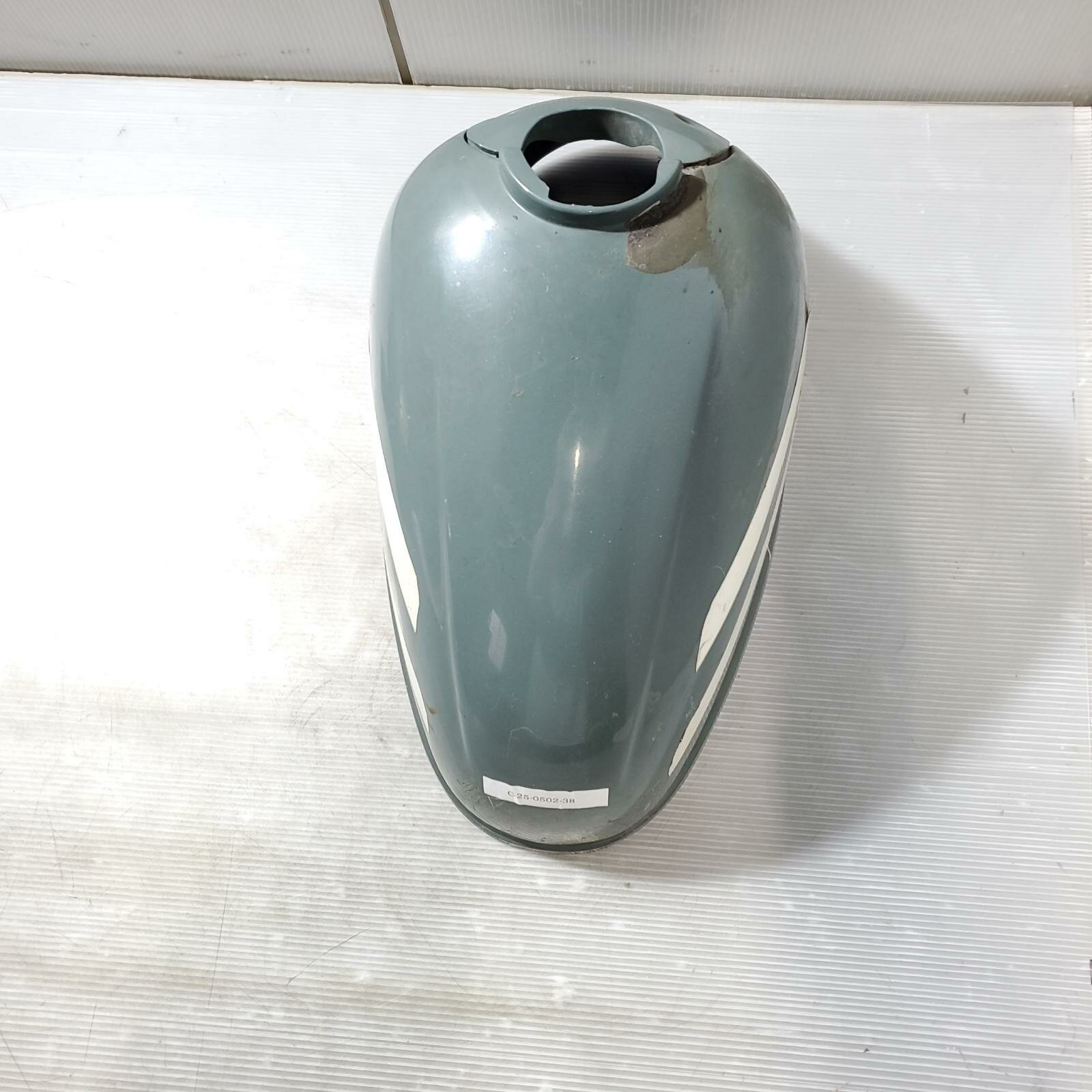 SUZUKI ヴェルデ50 CA1MA フロントフェンダー VERDE スズキ