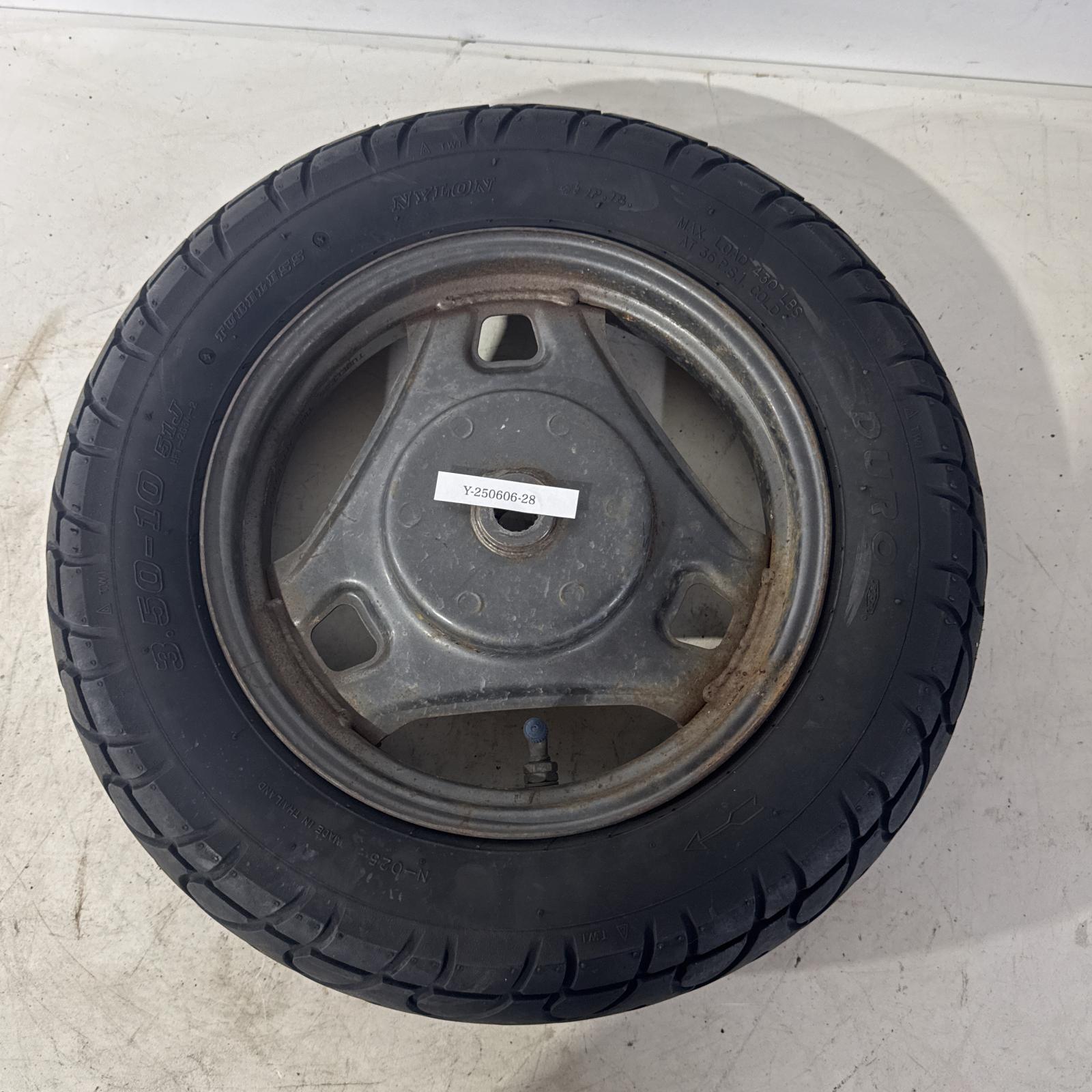SUZUKI アドレスV100 CE11A リアホイール スズキ