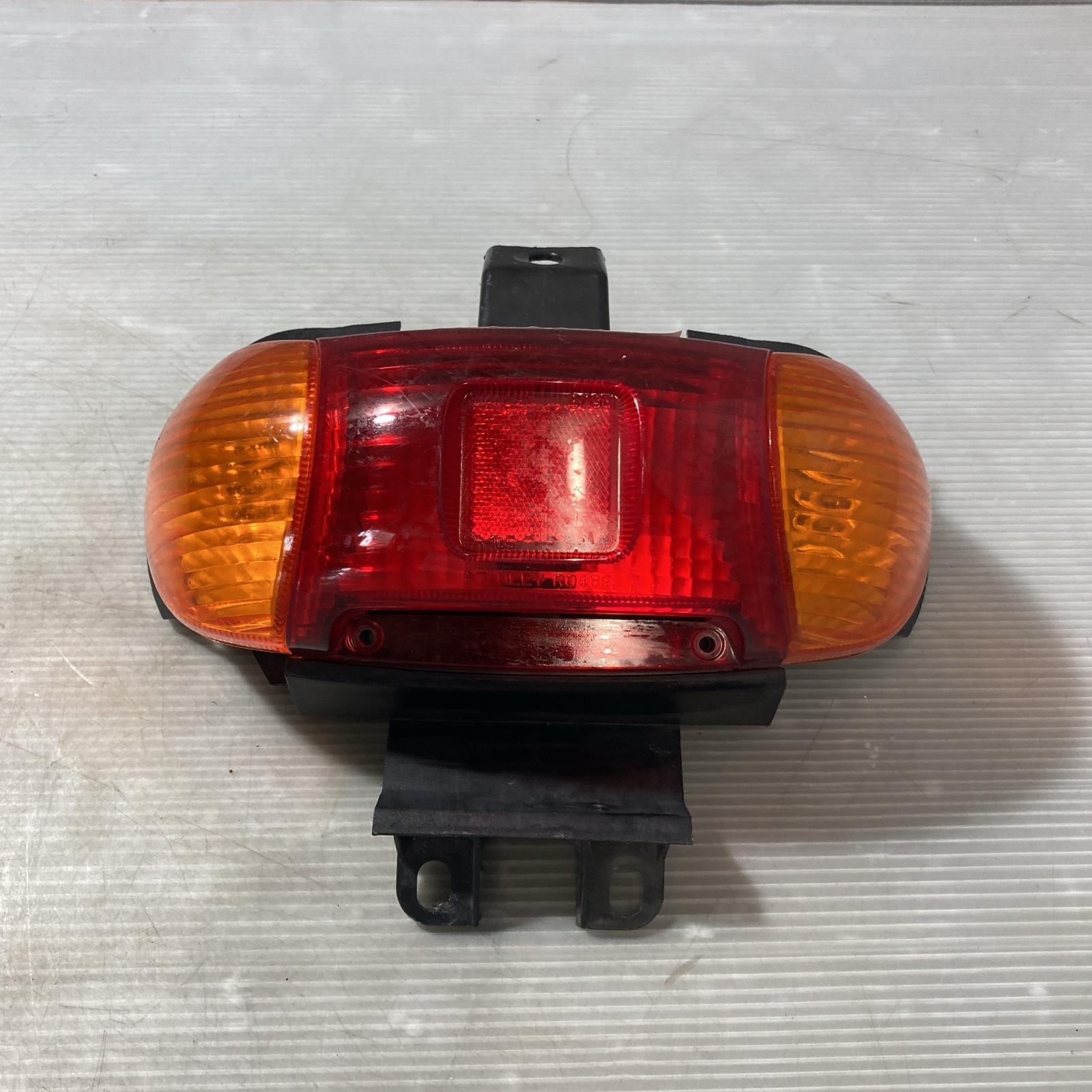 HONDA ディオ50 AF27フィット テールランプ　Dio Fit ホンダ