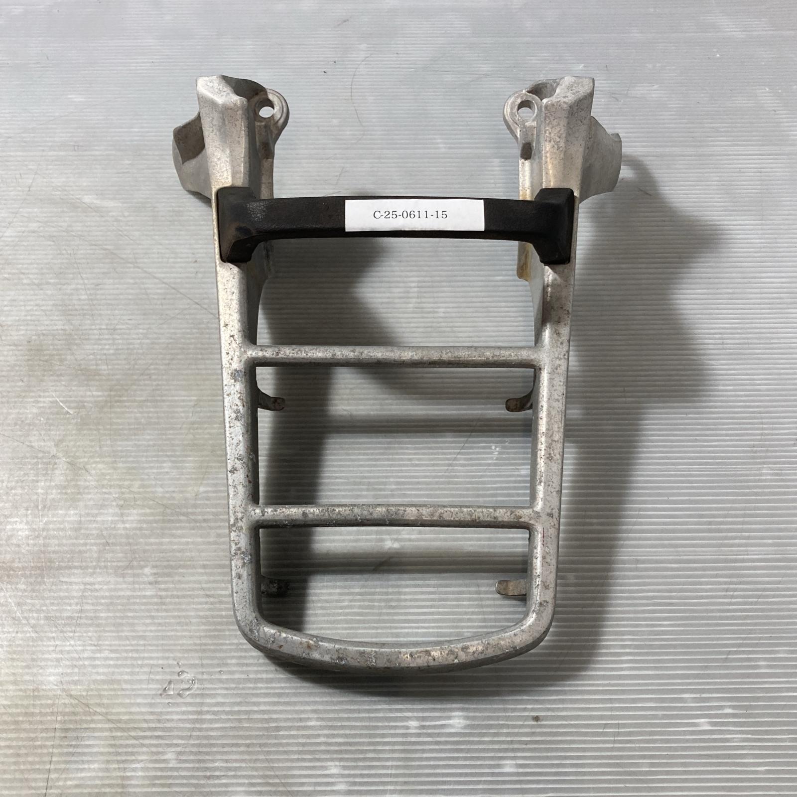 HONDA リード50 AF20 リア キャリア　LEAD ホンダ