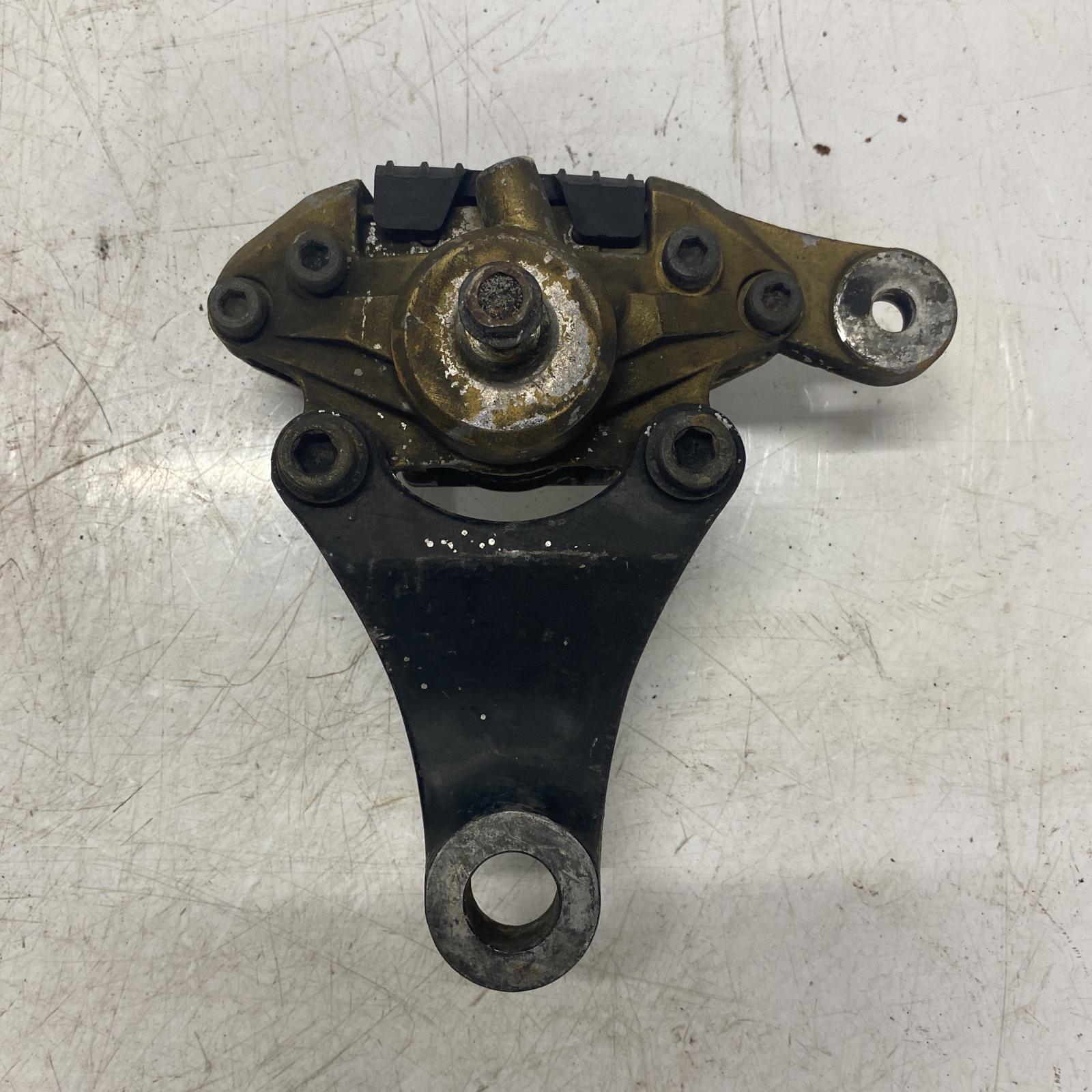 SUZUKI GSX1100F リアキャリパー スズキ