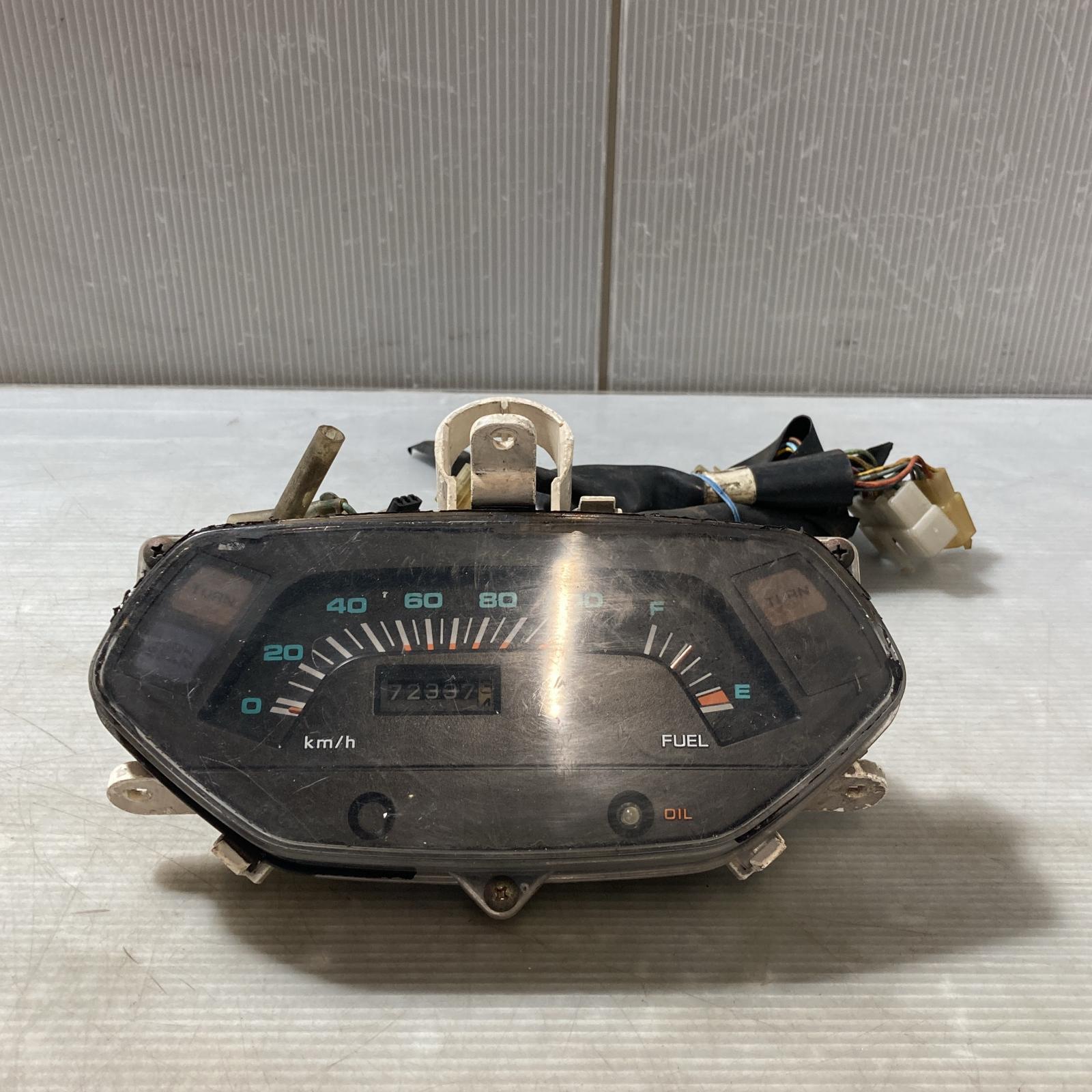 HONDA リード90 HF05 メーター　LEAD ホンダ