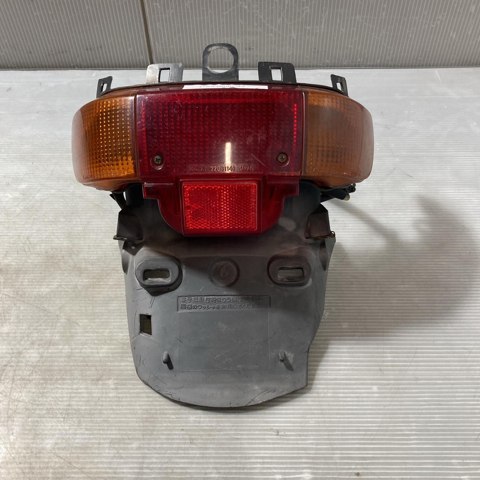 YAMAHA アプリオ50 4JP テールランプ　APRIO ヤマハ