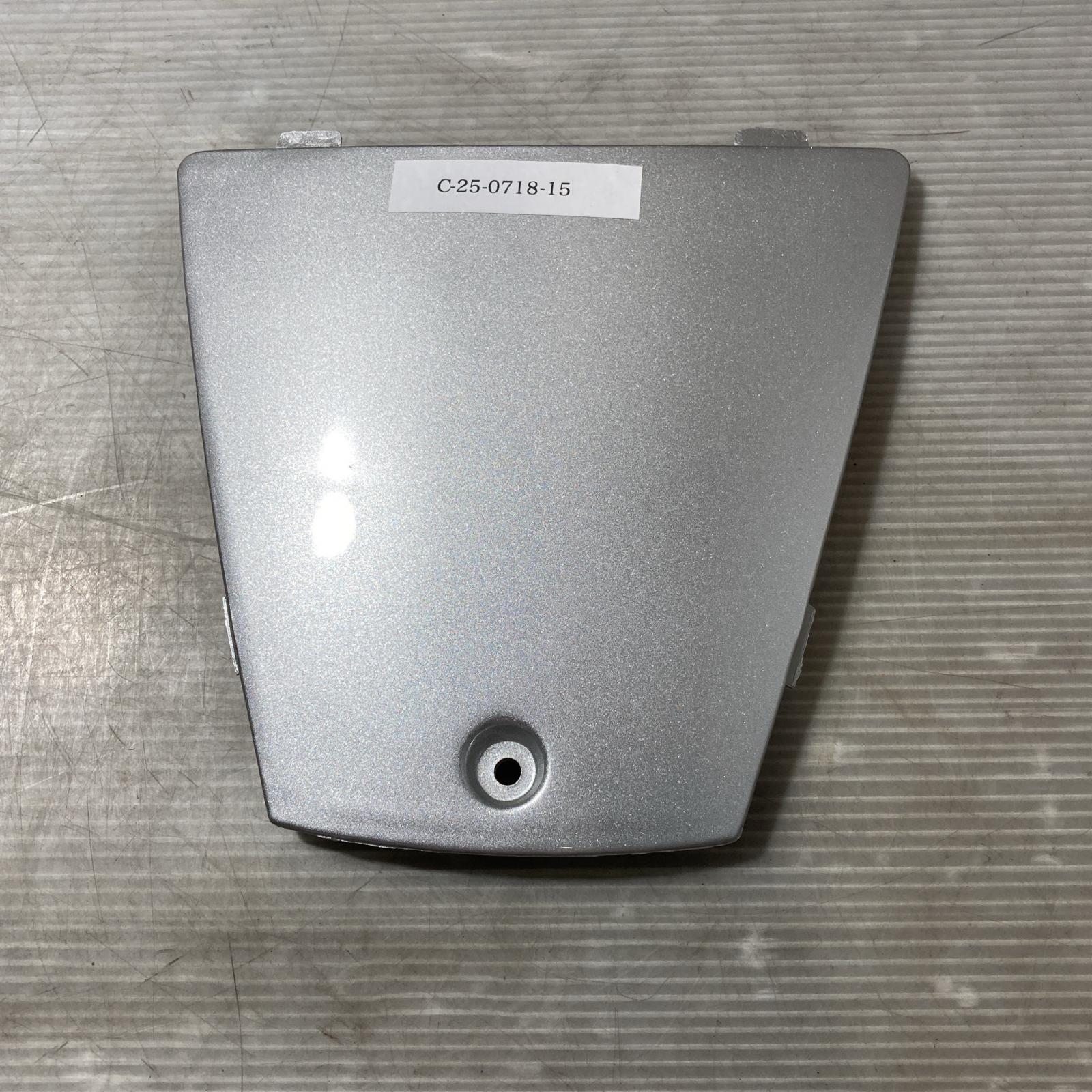 YAMAHA ジョグ50 3YJ ボディー センターカバー　JOG ヤマハ