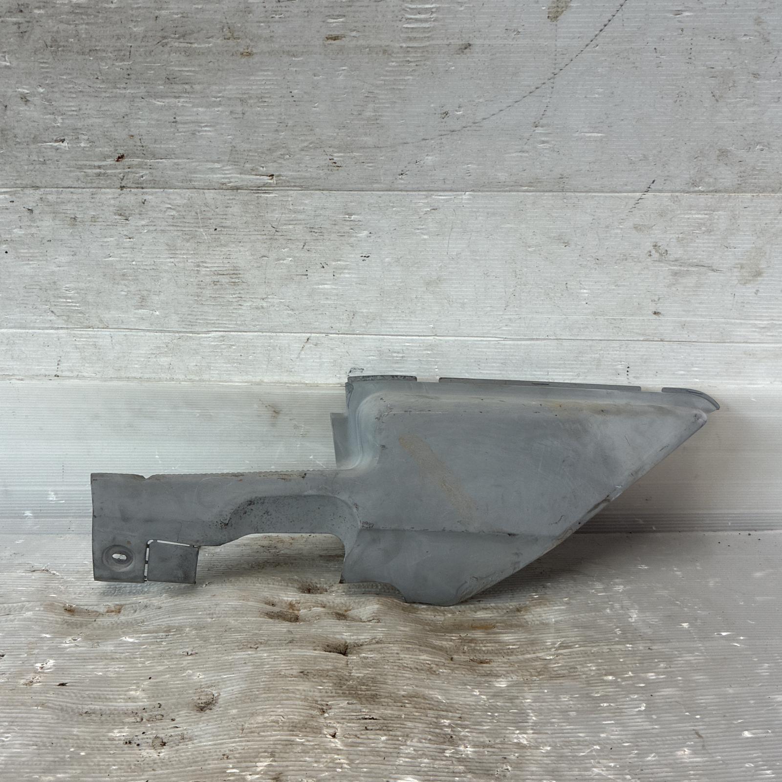 YAMAHA ギア50 UA03J ボディサイドモール 左 ヤマハ