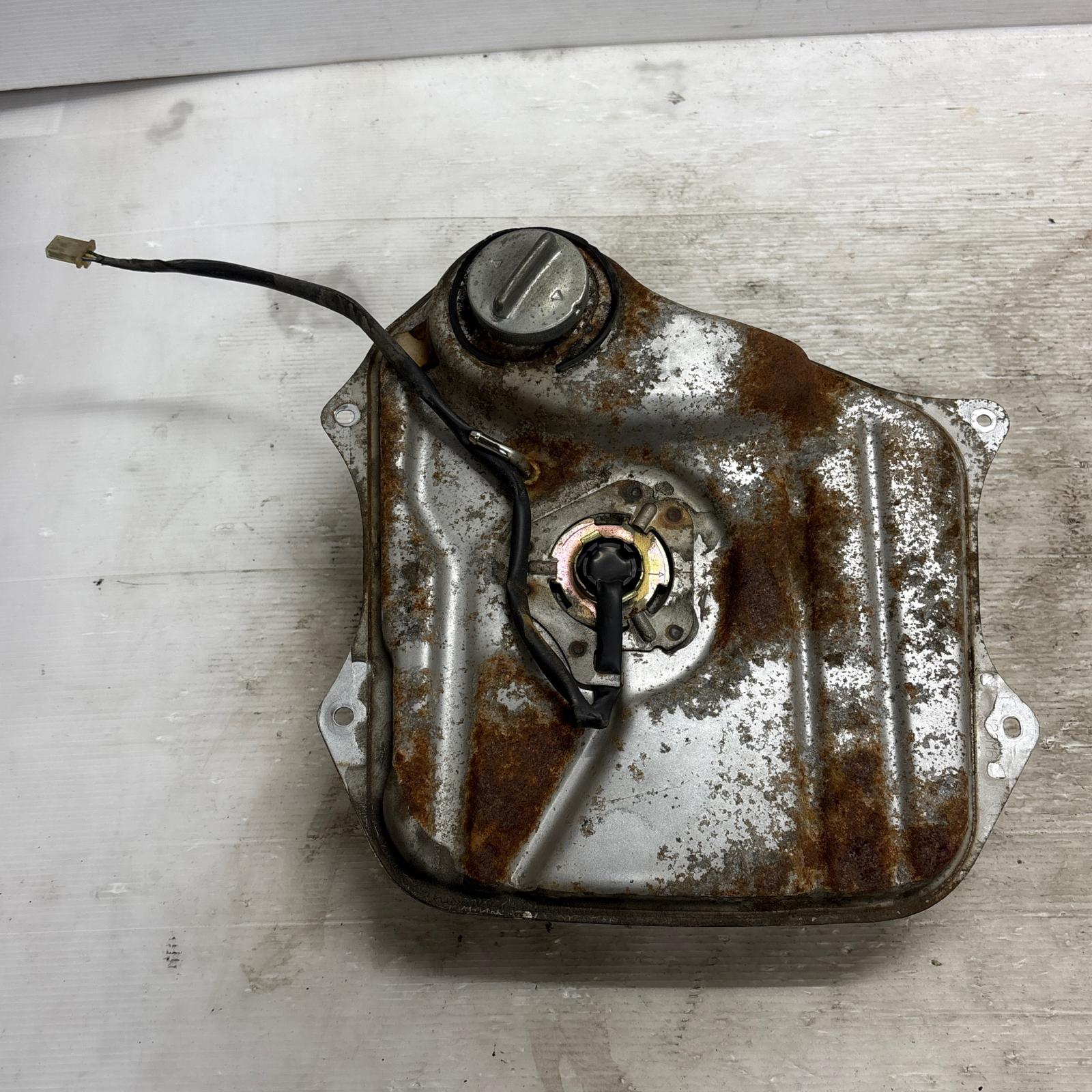 HONDA ディオチェスタ AF34 ガソリンタンク ホンダ