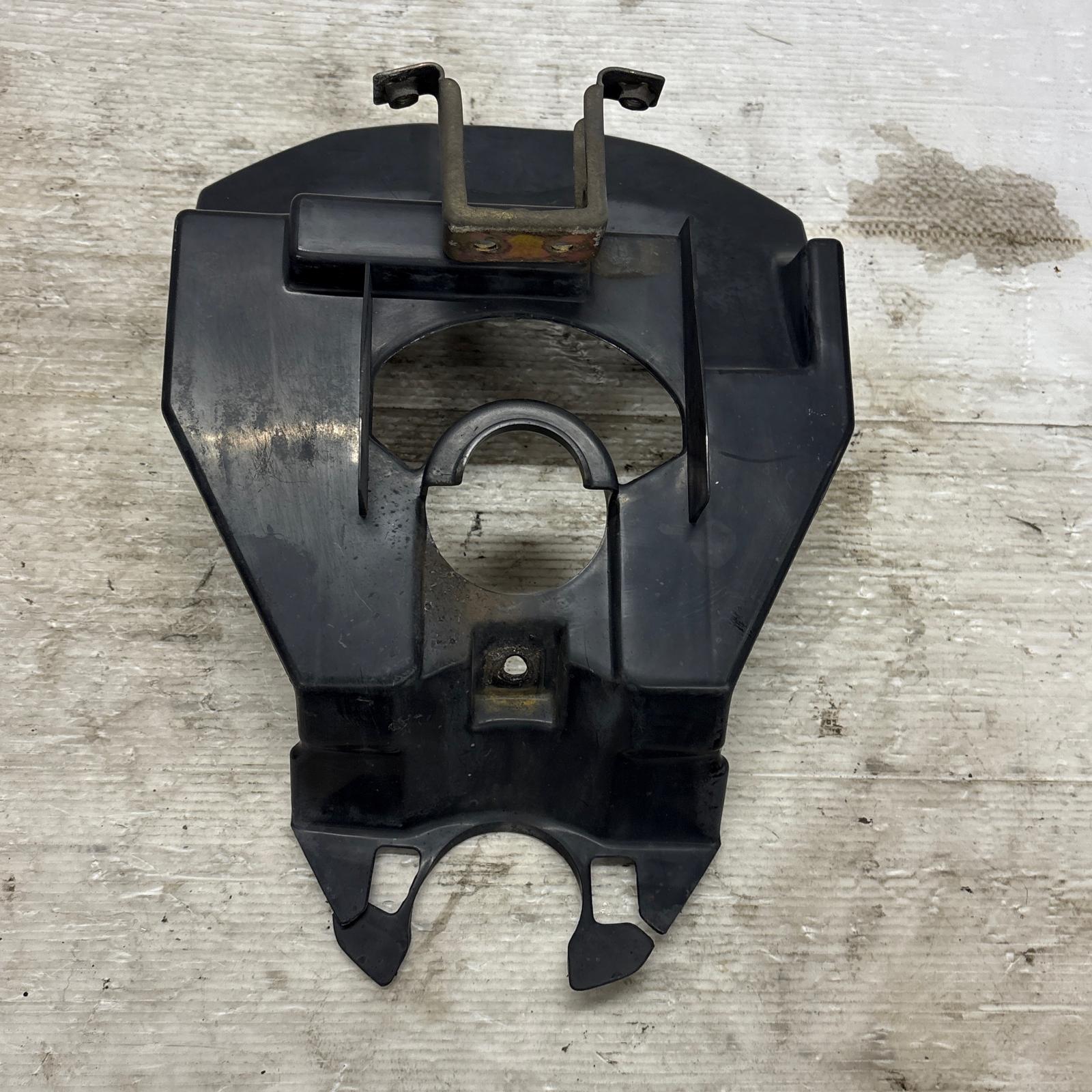 SUZUKI アドレスV100 CE11A フロントフェンダー スズキ