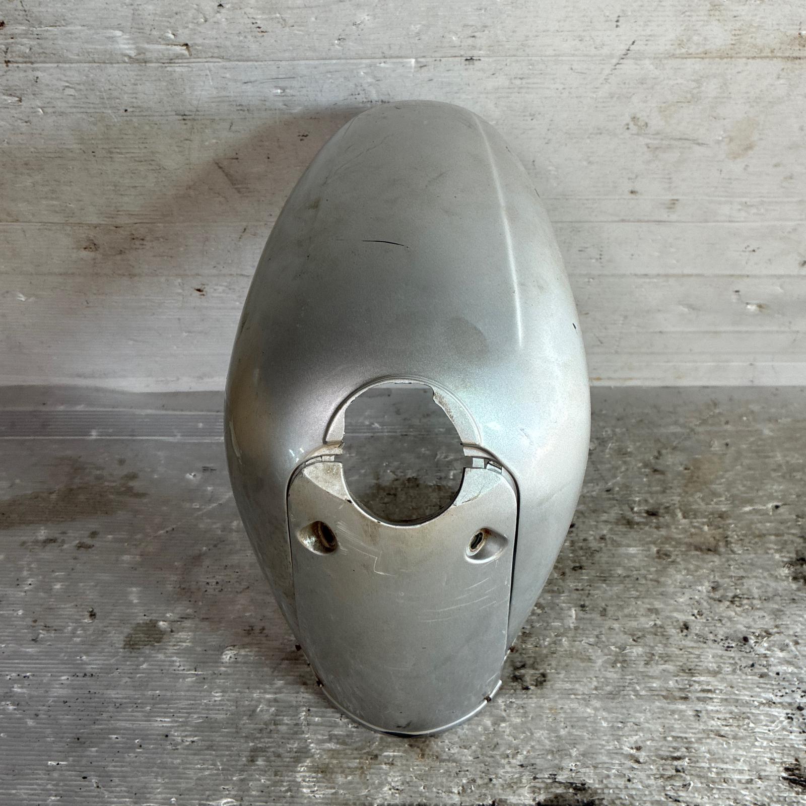 SUZUKI ヴェルデ50 フロントフェンダー スズキ