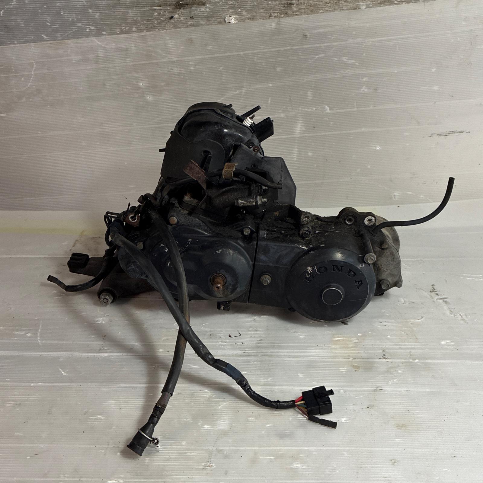 HONDA タクト50 AF30 エンジン ホンダ