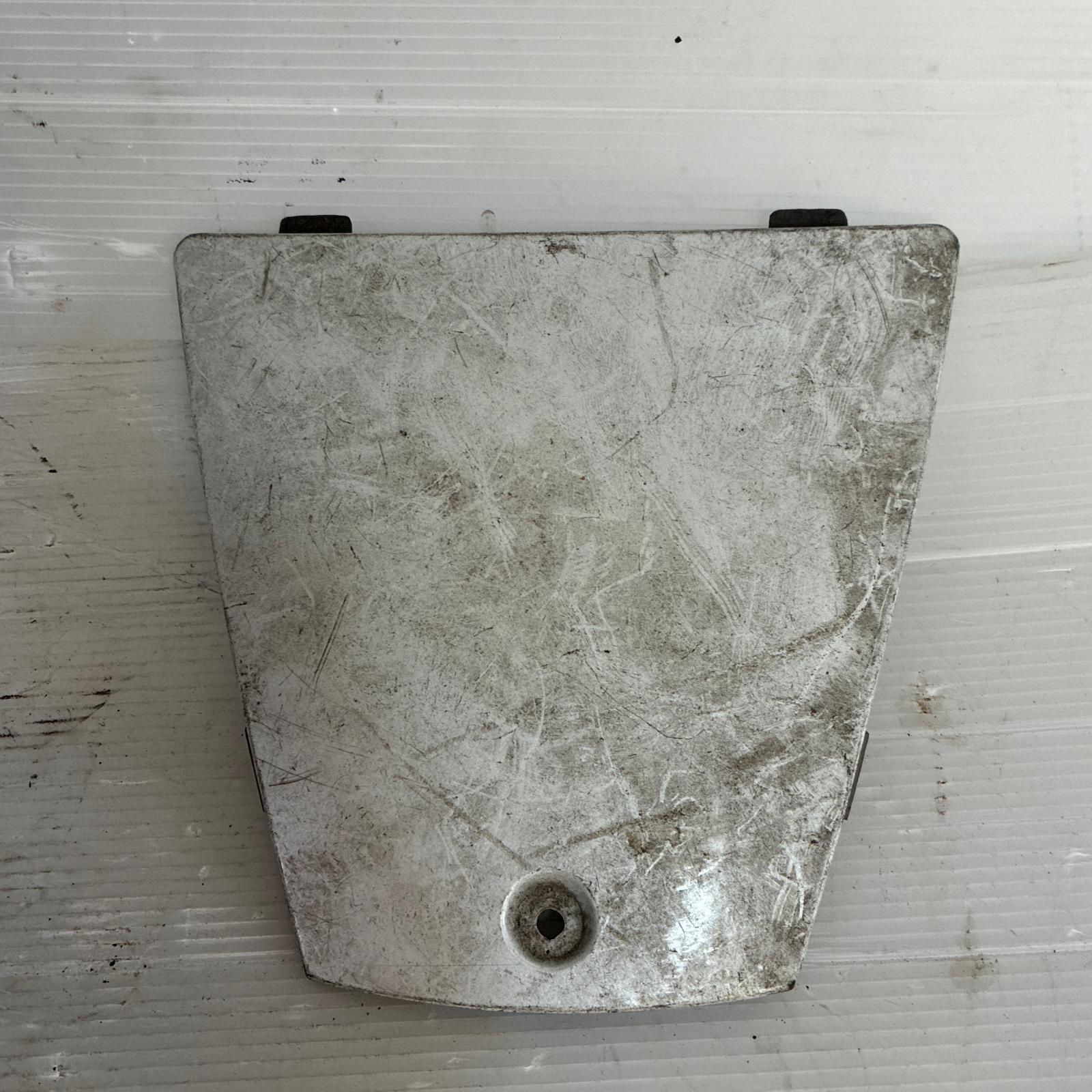 YAMAHA ジョグZR 3YK メンテナンスカバー ヤマハ