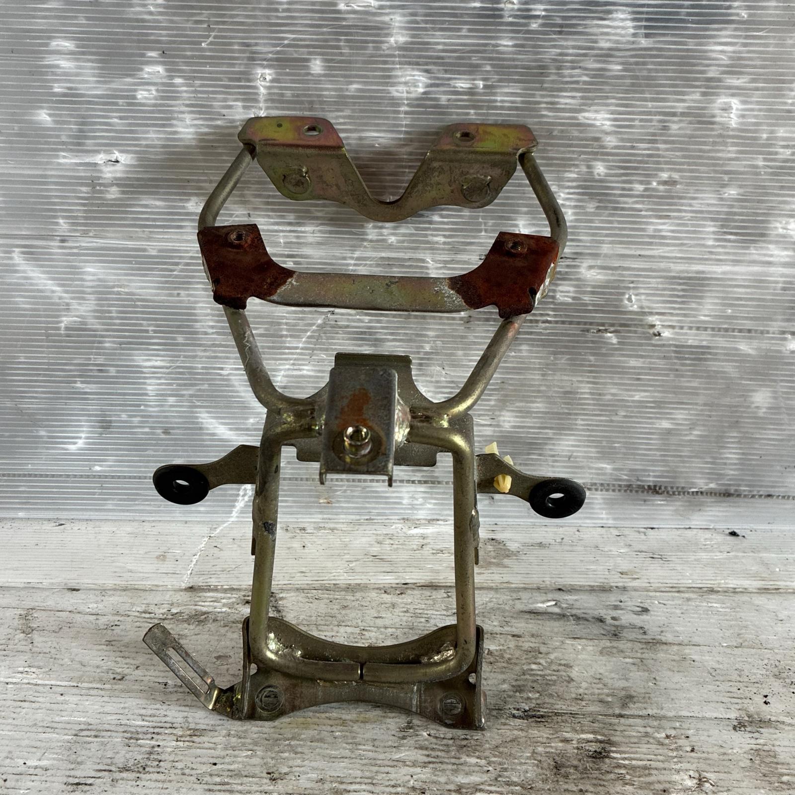 HONDA ディオチェスタ50 AF62 ボディカバーステー ホンダ