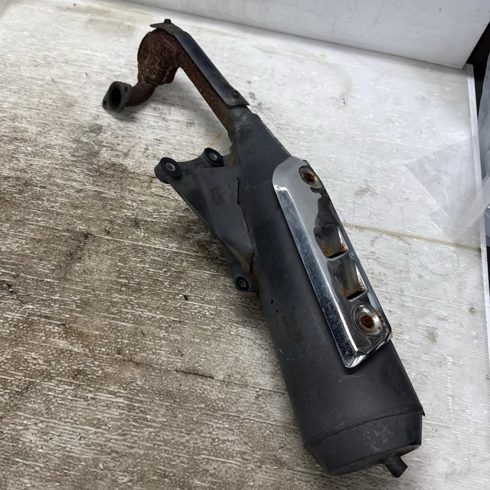 SUZUKI ɥ쥹V100 CE11A ޥե顼 