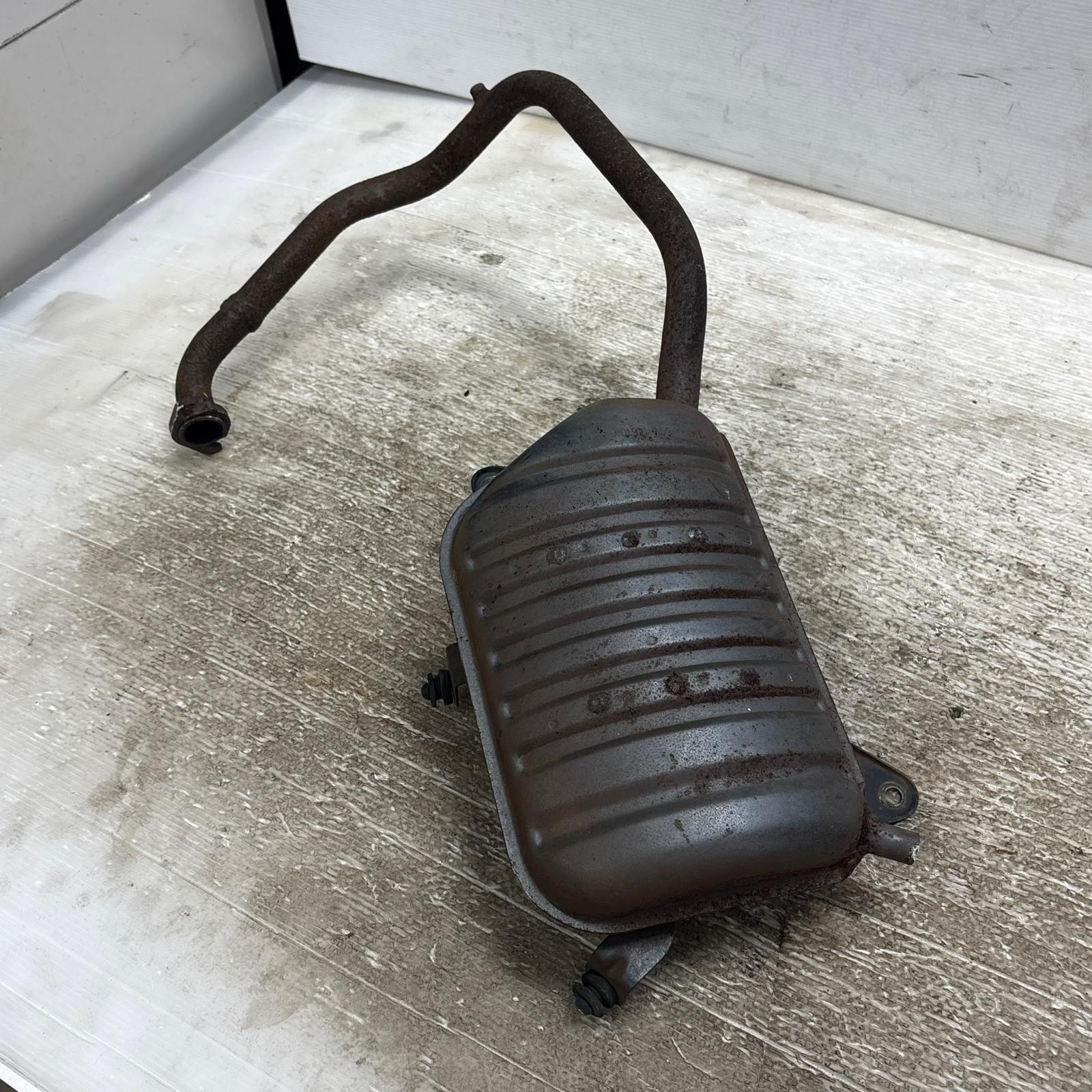 YAMAHA シグナス 50V マフラー ヤマハ