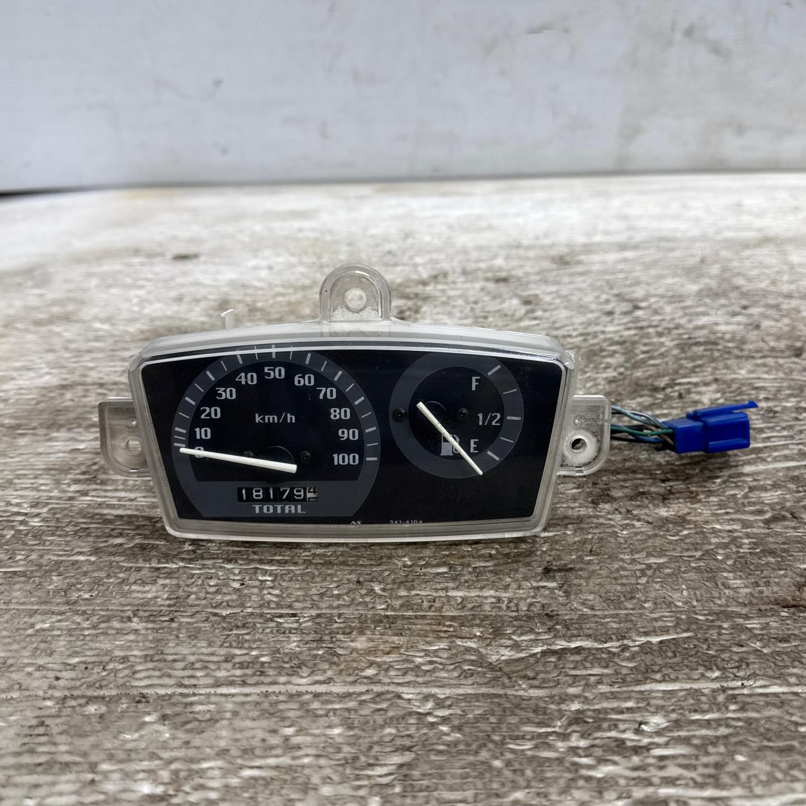 SUZUKI ɥ쥹V100 CE13A ᡼ 