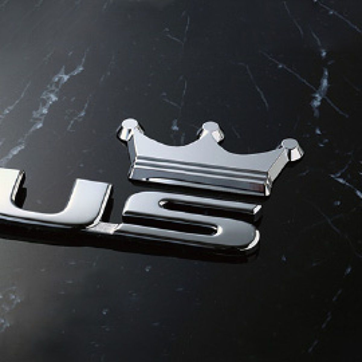 【11/20 20:00-11/27 01:59まで！エントリーでP5倍】AWESOME エンブレムチャーム キング ASCM-011