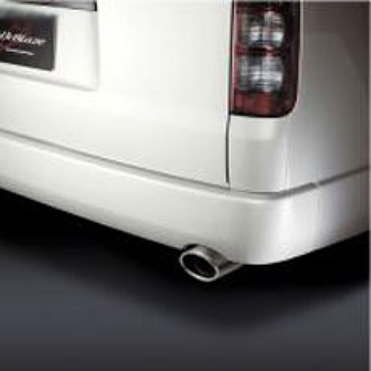 【楽天SS！9/4(木) 20:00-9/11(木) 01:59まで！エントリーでP5倍】【納期未定】Silk Blaze マフラーカッター オーバルタイプ/シルバー トヨタ ハイエース H200