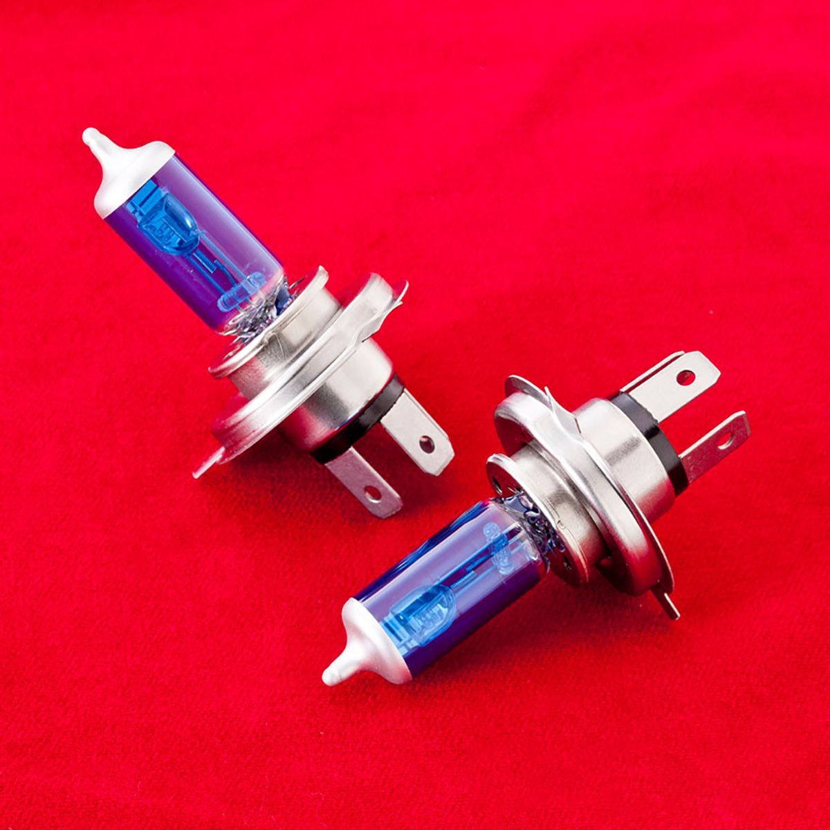 【7/19（土）20:00〜7/26（土）01:59まで！エントリーでP5倍】VALENTI ヴァレンティ ヴァレンティ ハロゲンバルブ KH11ーH4ー60 6000K H4 2個入り