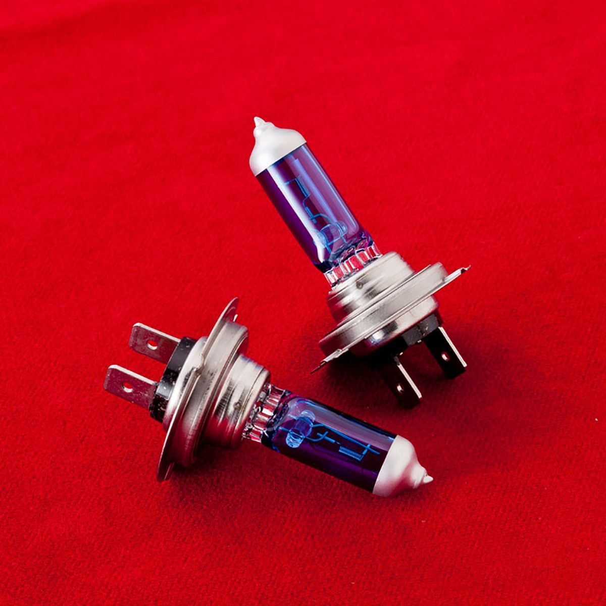 【スーパーセール限定！エントリーP5倍！】VALENTI ヴァレンティ ヴァレンティ ハロゲンバルブ KH13ーH7ー60 6000K H7 2個入り