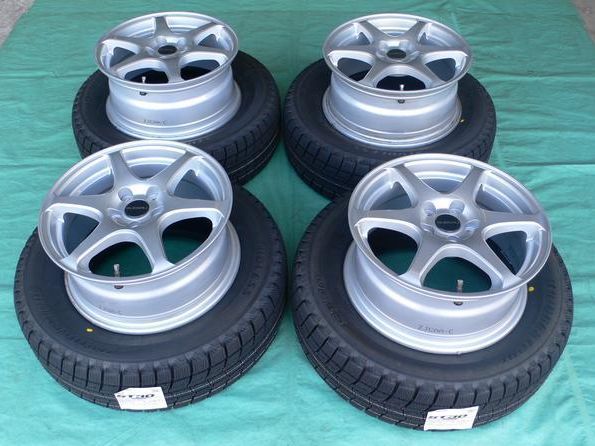 中古 スタッドレス　ブリヂストン ST30 205/65-15&スバル用社外ホイール